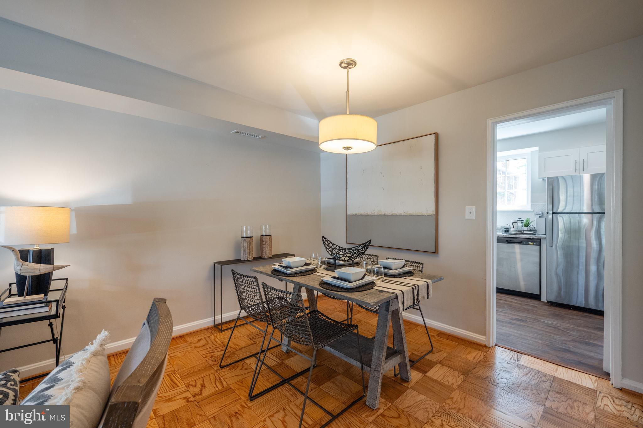 2413 N Dearing STREET