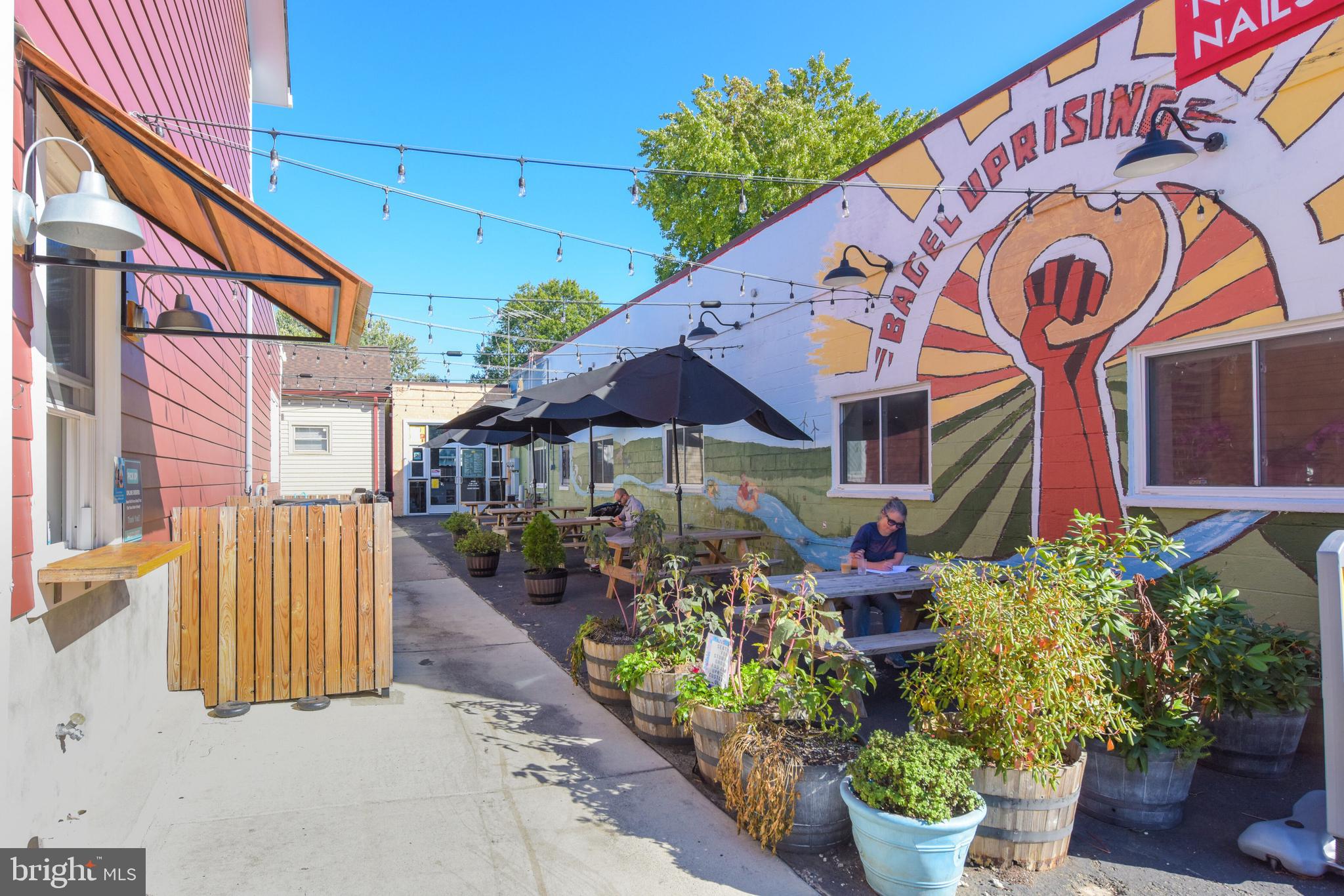 3405 Commonwealth AVENUE Unit: C