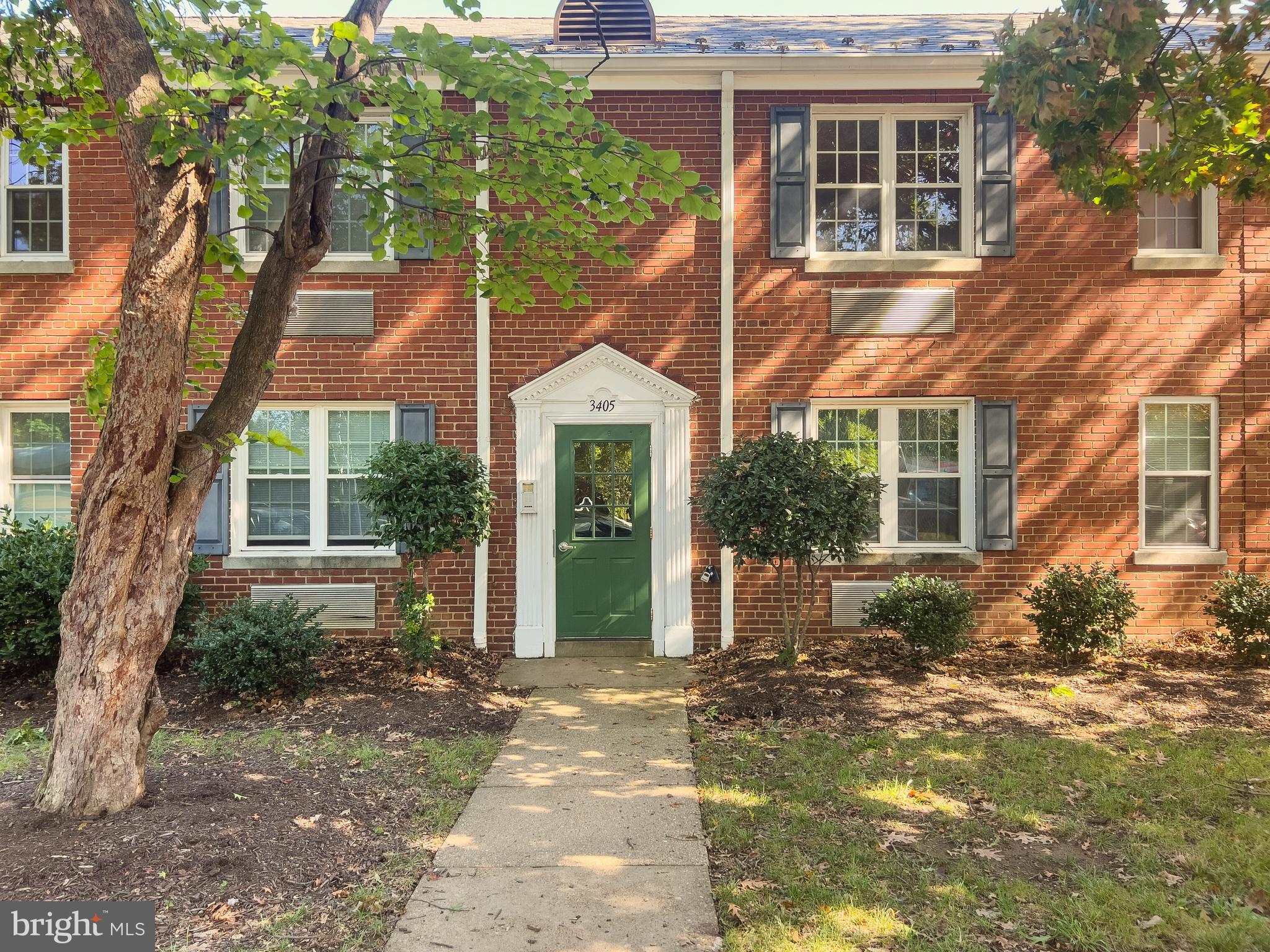 3405 Commonwealth AVENUE Unit: C