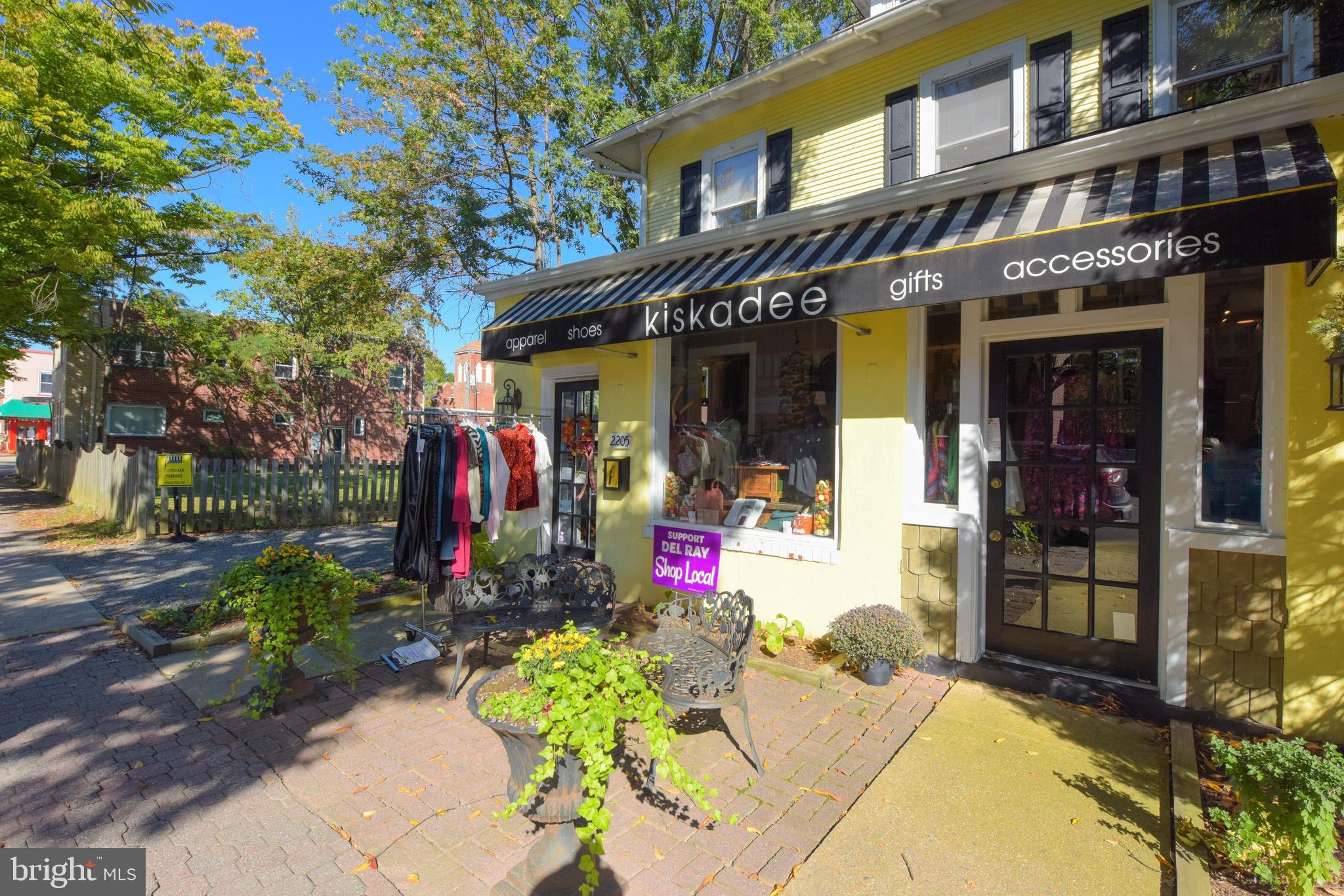 3405 Commonwealth AVENUE Unit: C