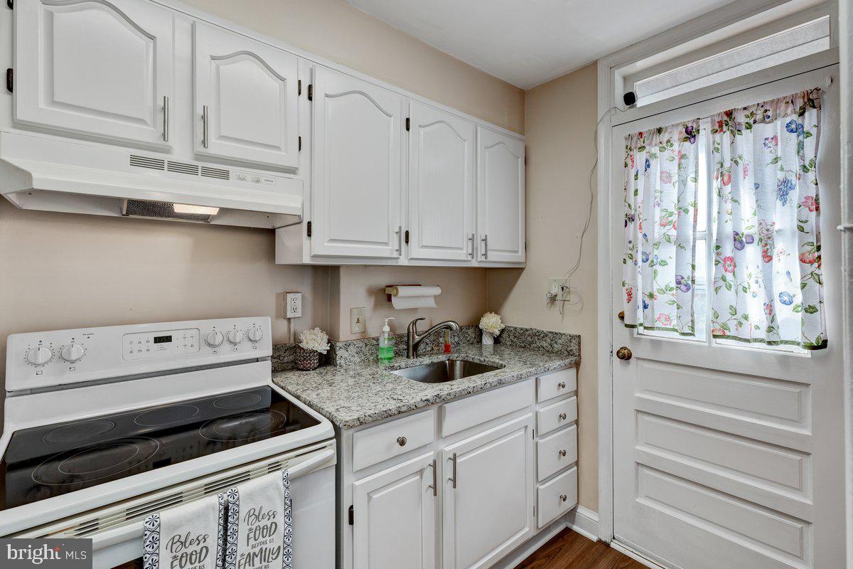 121 Wesmond Dr