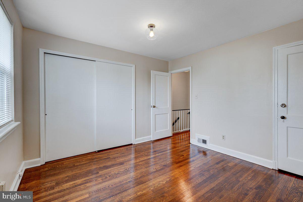 121 Wesmond Dr