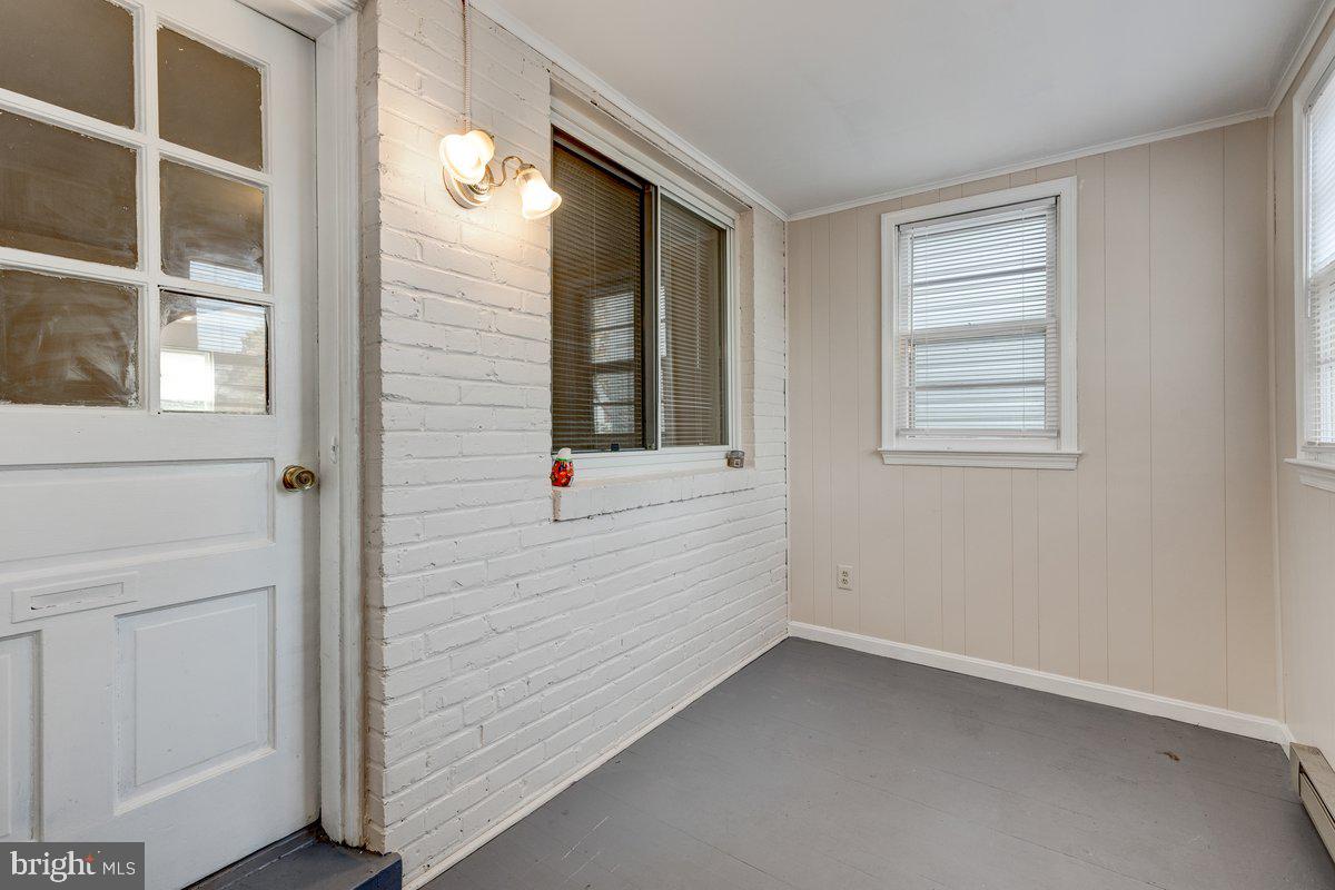 121 Wesmond Dr
