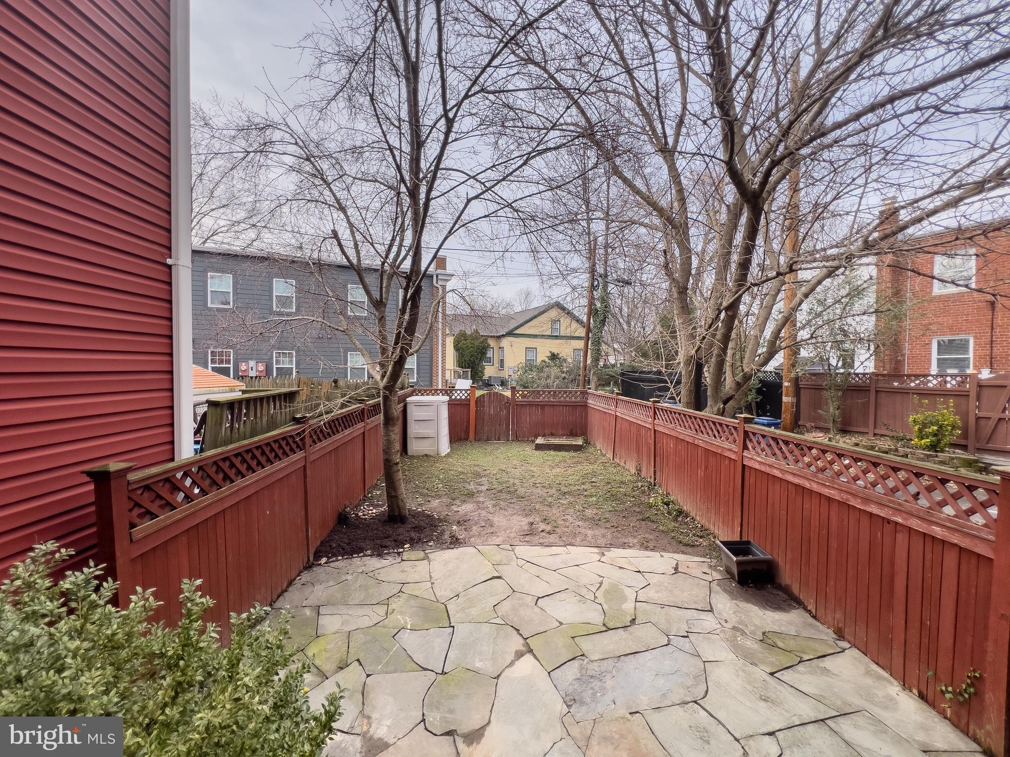 532 Duncan AVENUE
