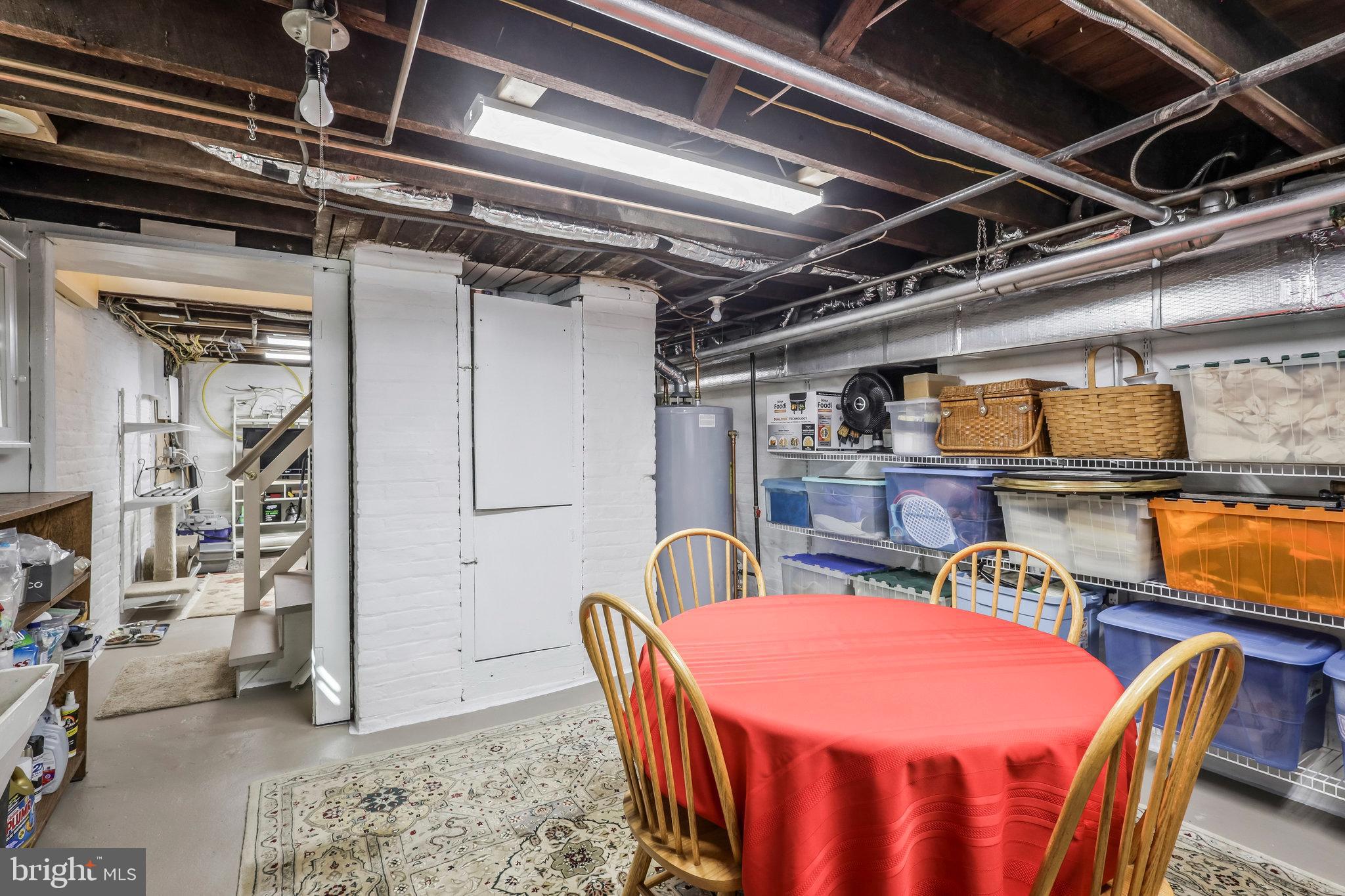 19 Cedar St