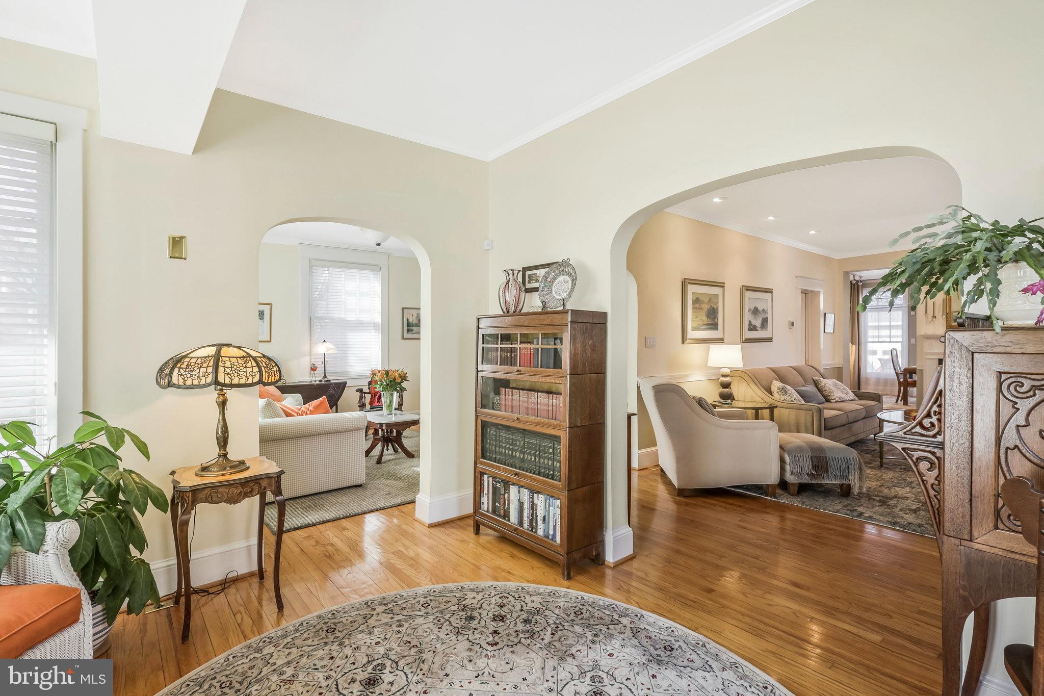 19 Cedar St