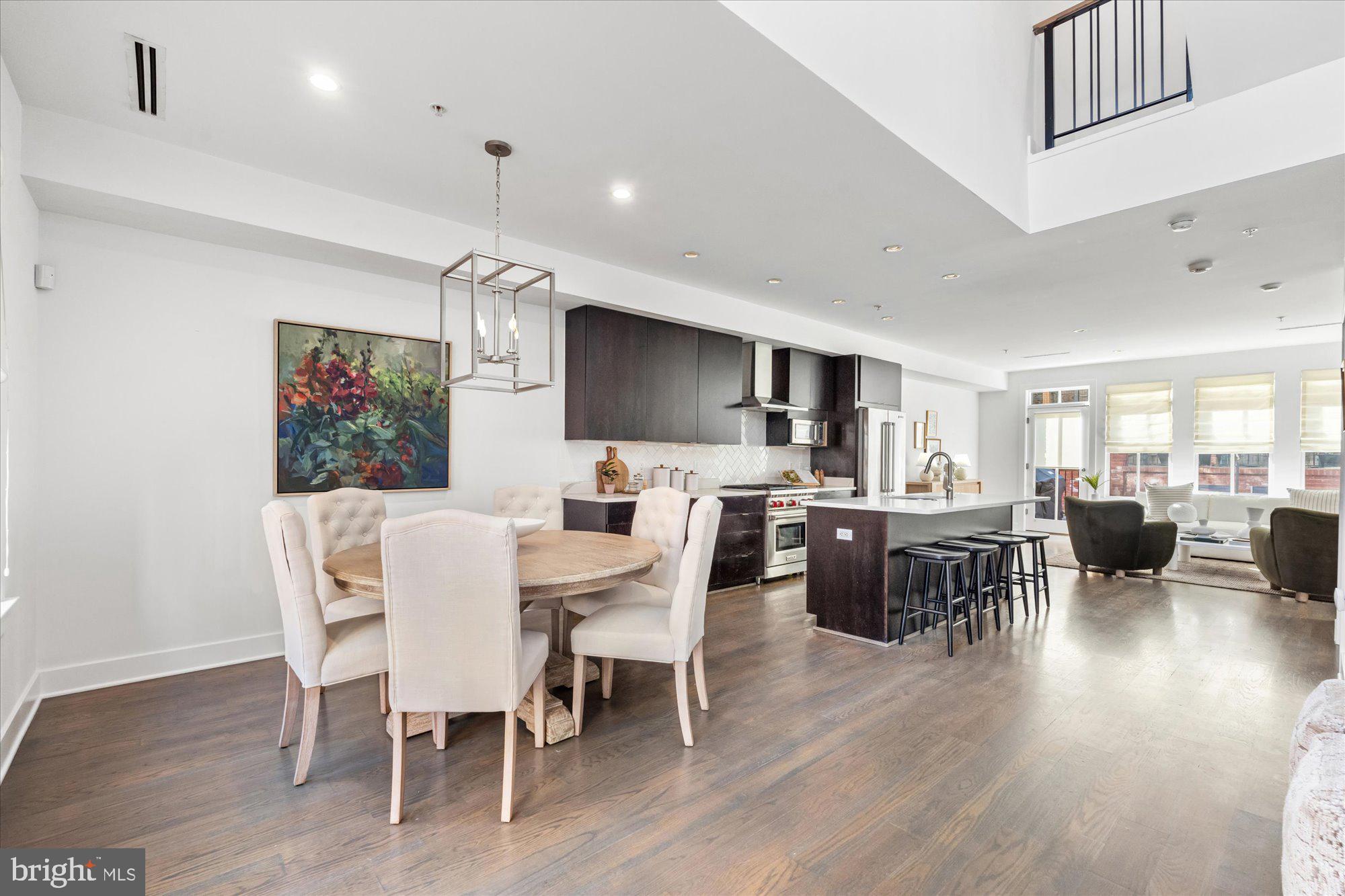 328 Third St