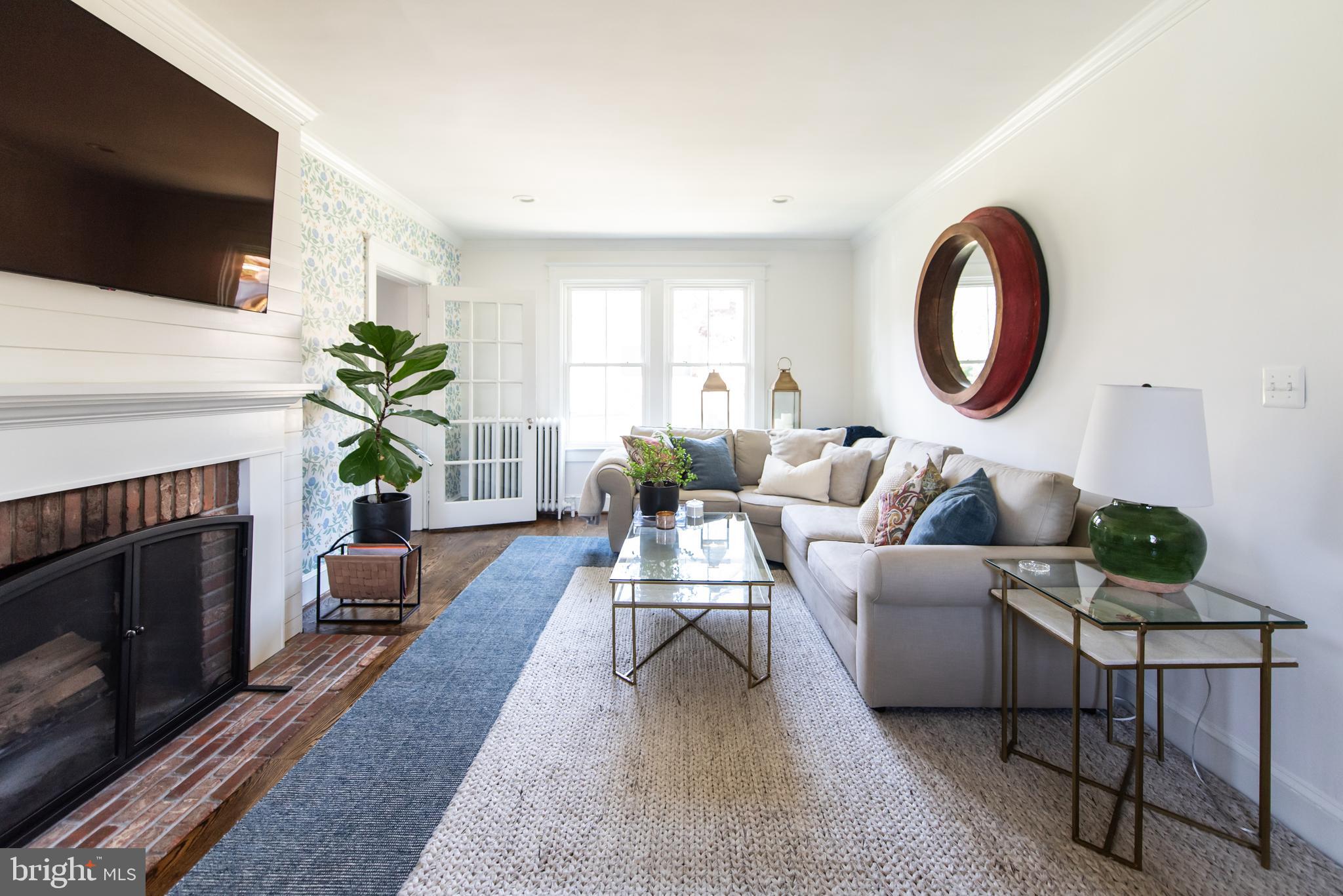 203 N View Ter