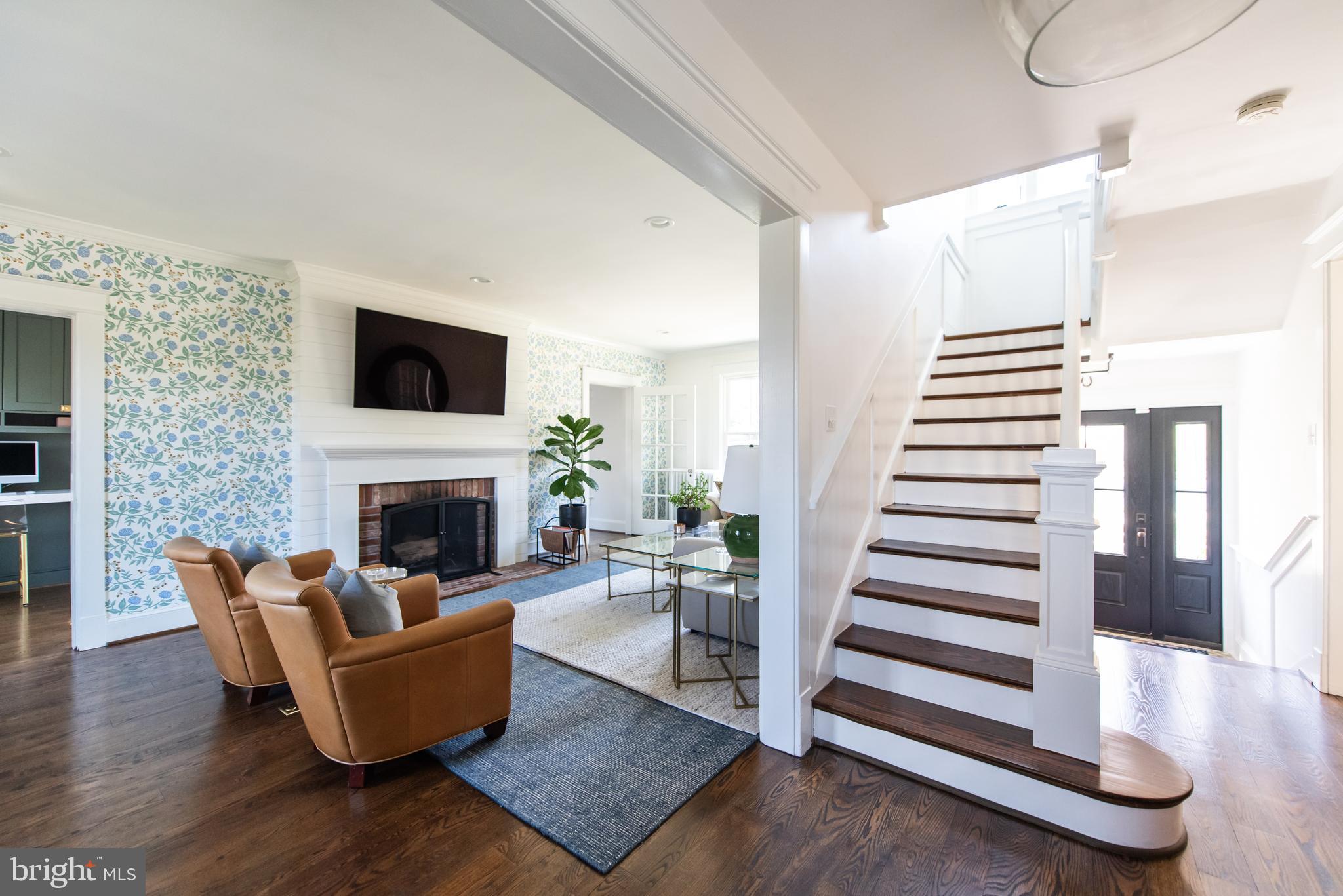 203 N View Ter