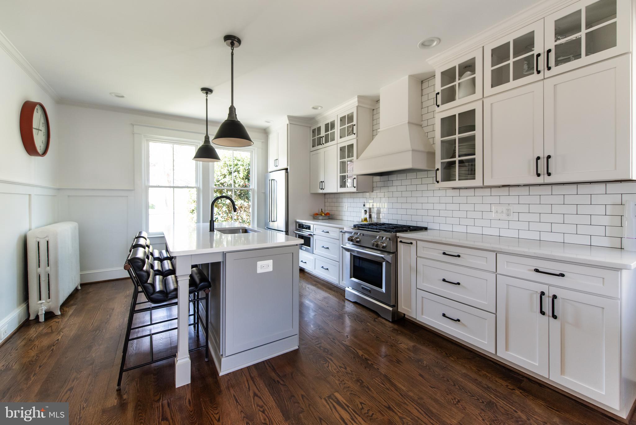 203 N View Ter