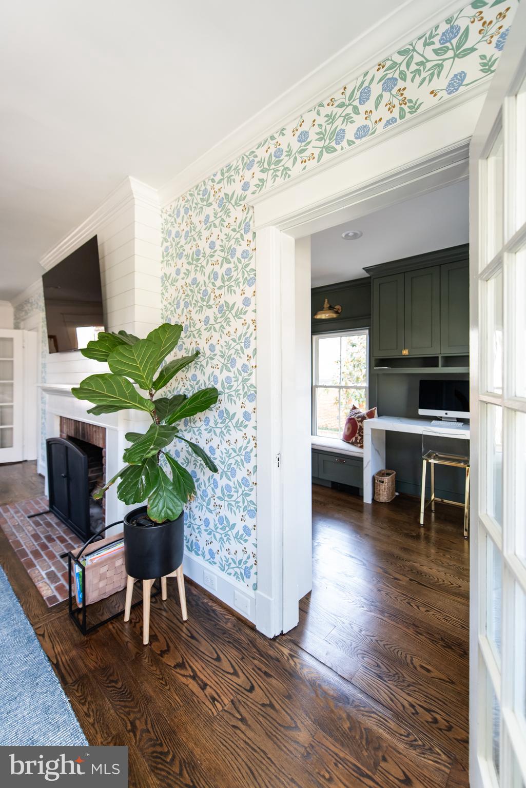 203 N View Ter