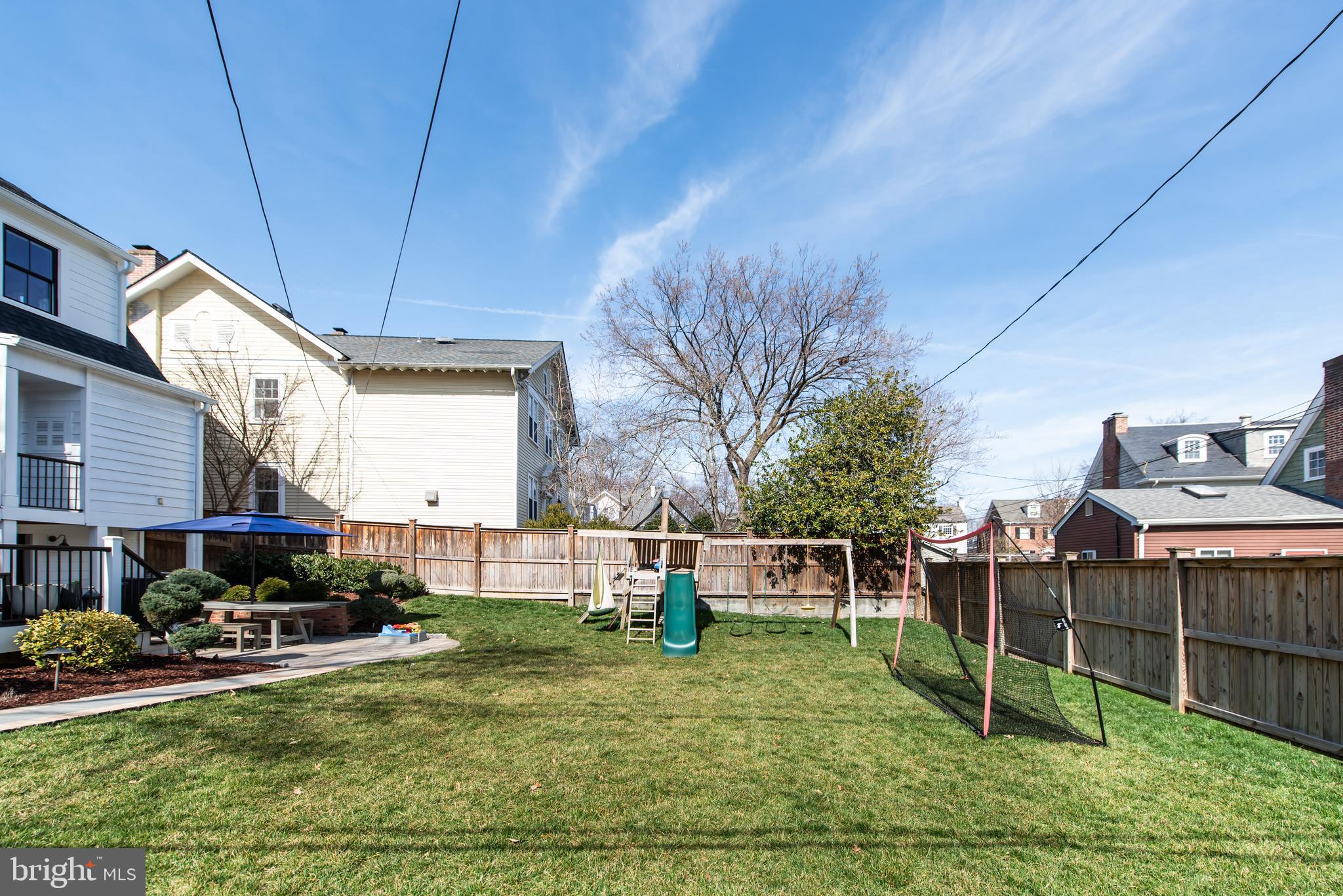 203 N View Ter