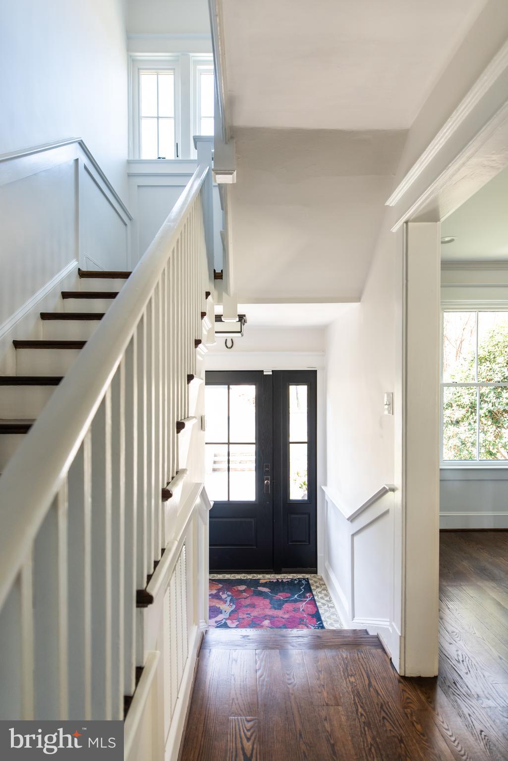 203 N View Ter