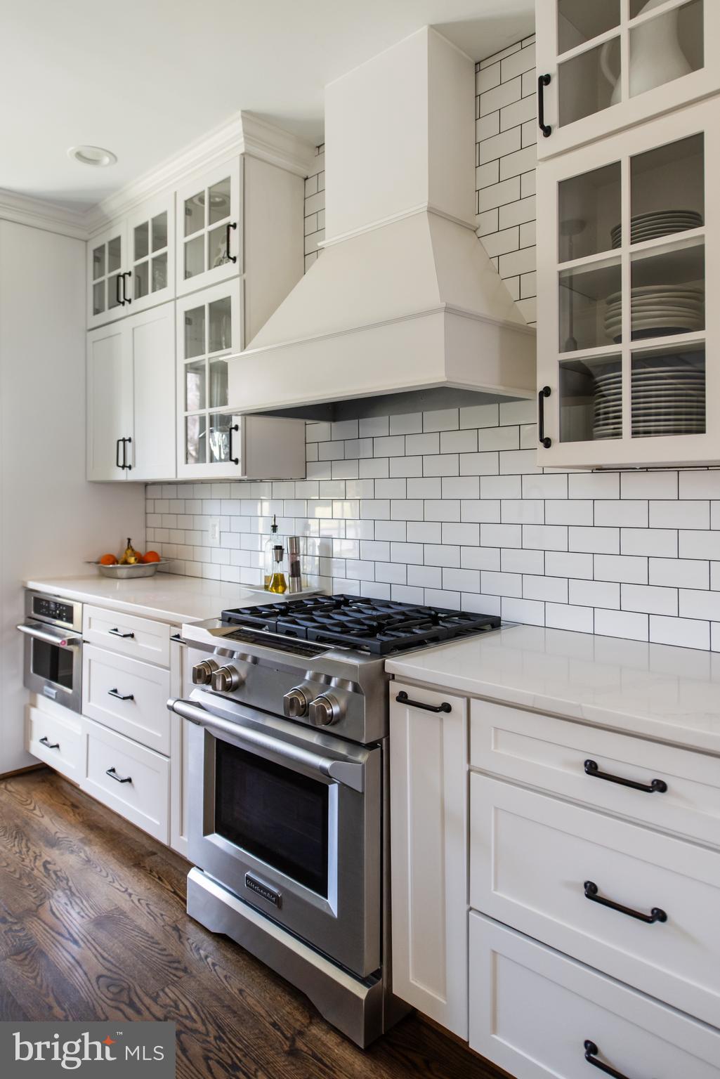 203 N View Ter