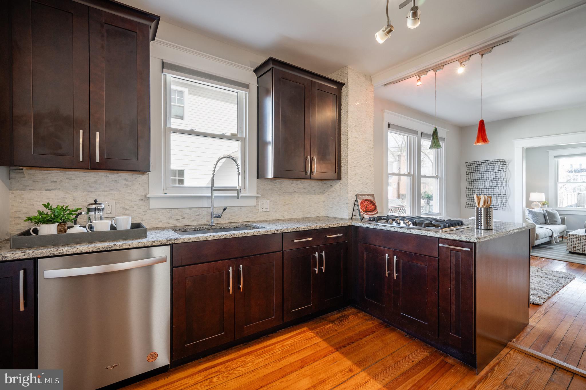 120-A E Raymond Ave E #A