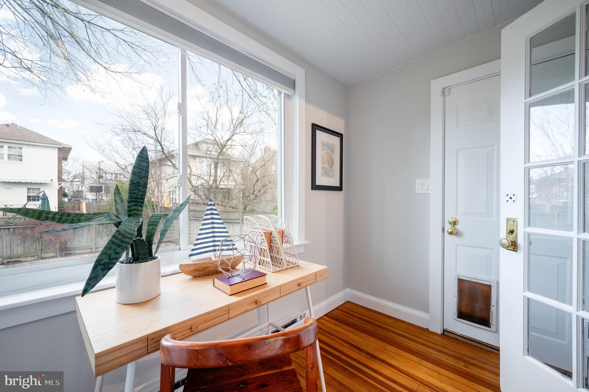 120-A E Raymond Ave E #A