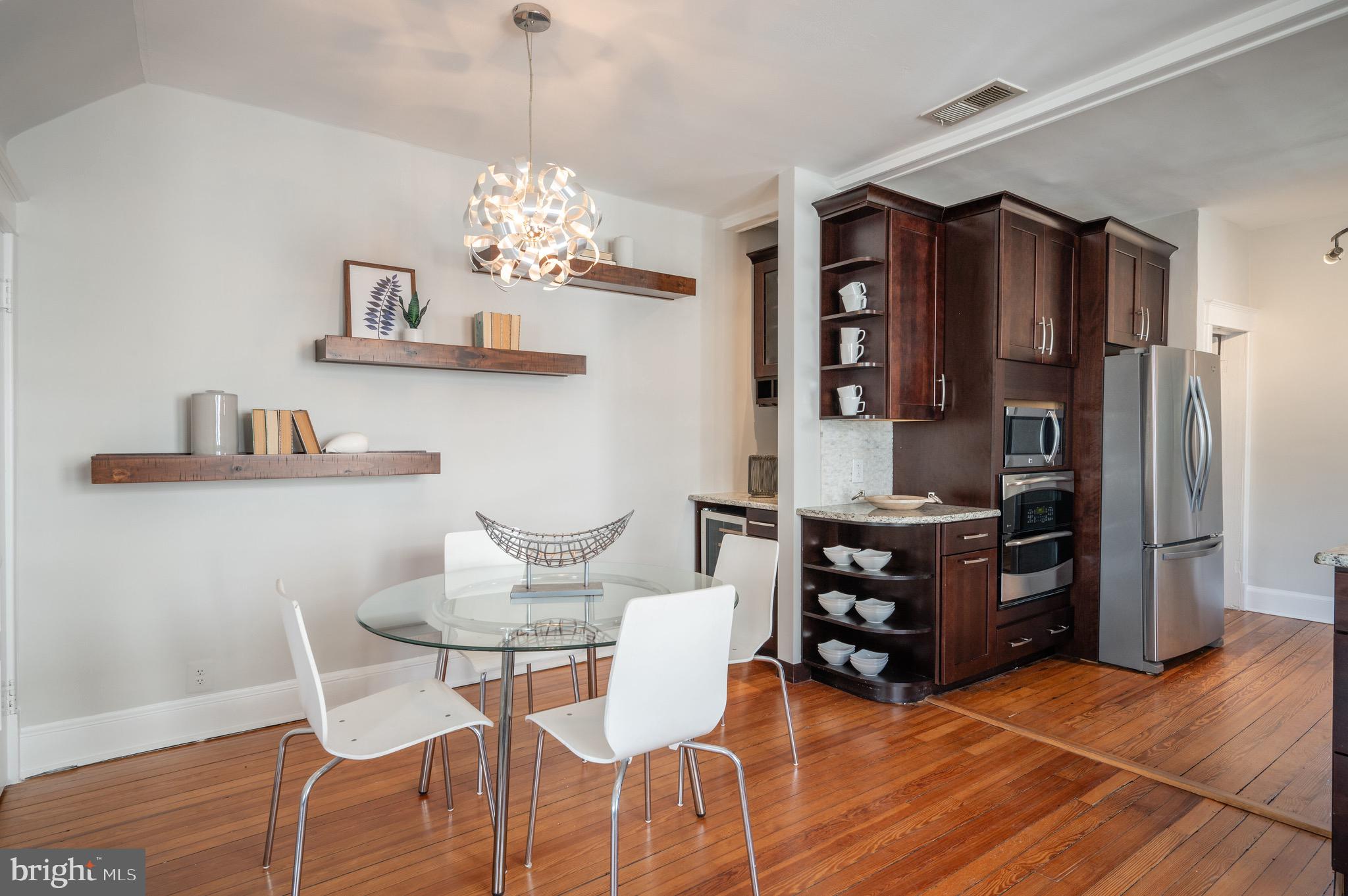 120-A E Raymond Ave E #A