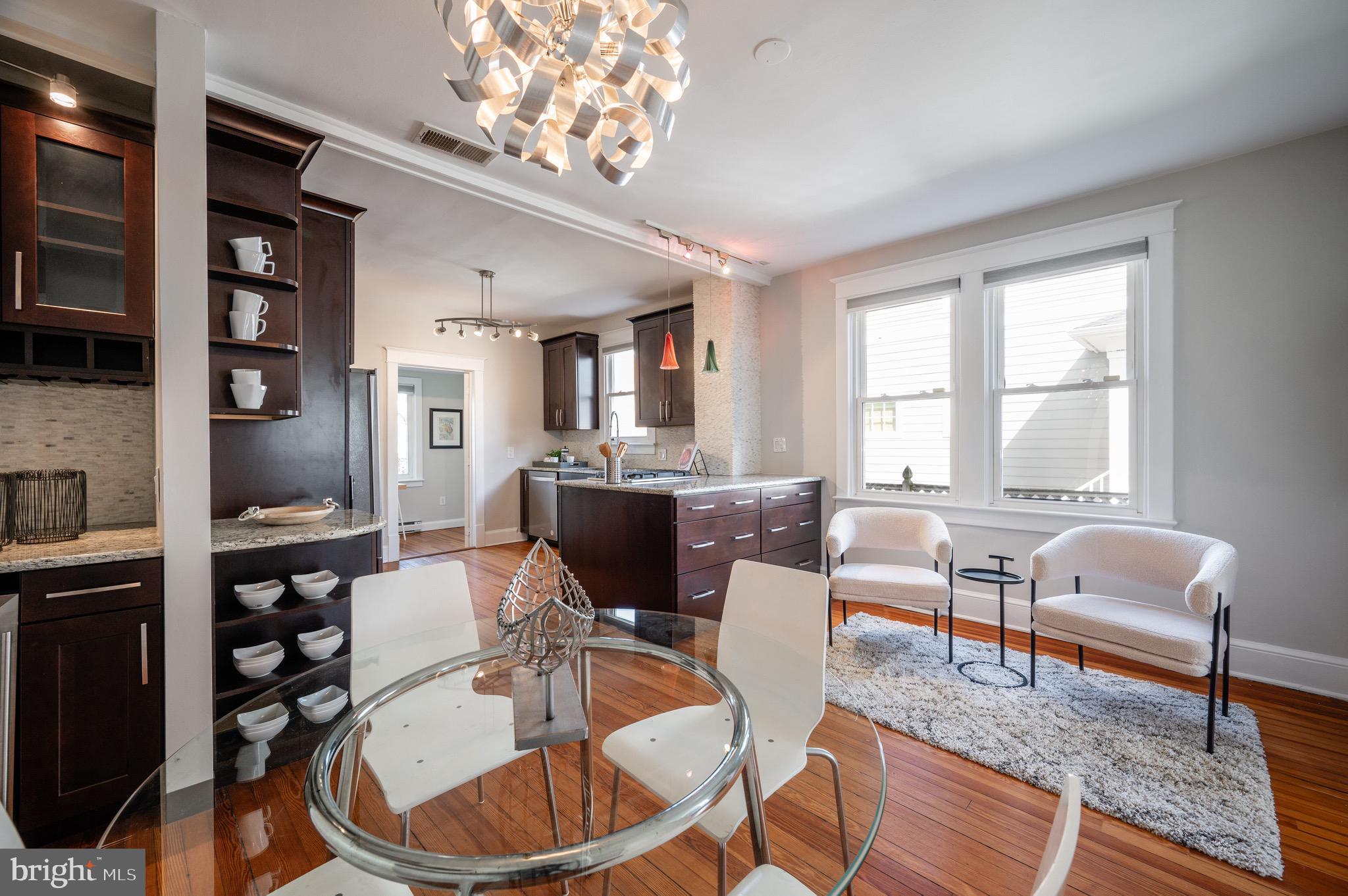 120-A E Raymond Ave E #A