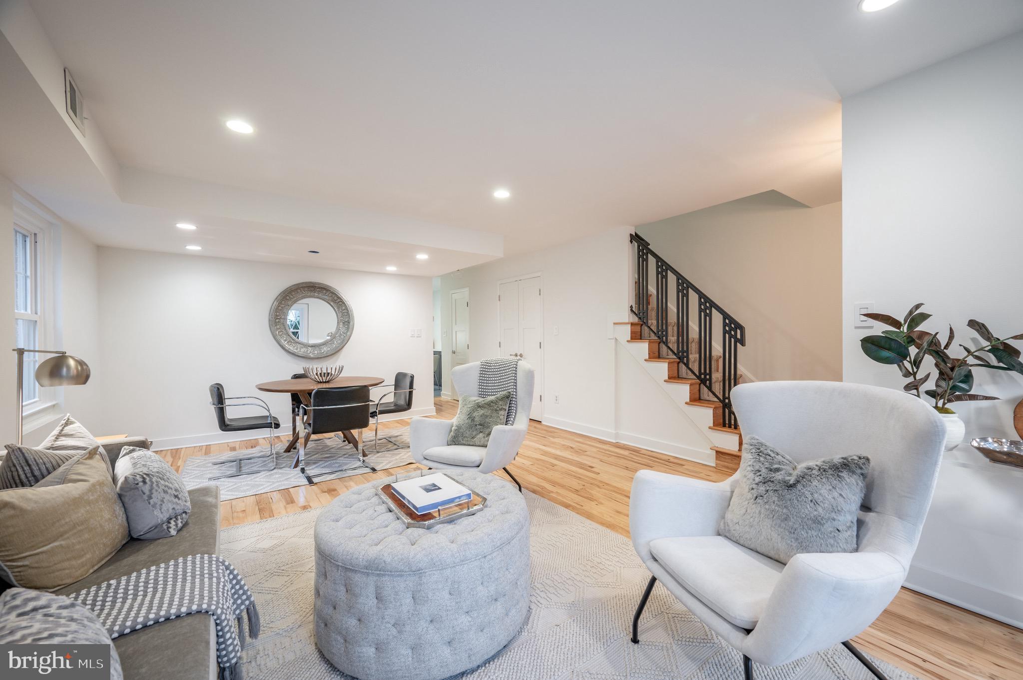 113 E Windsor Ave #C