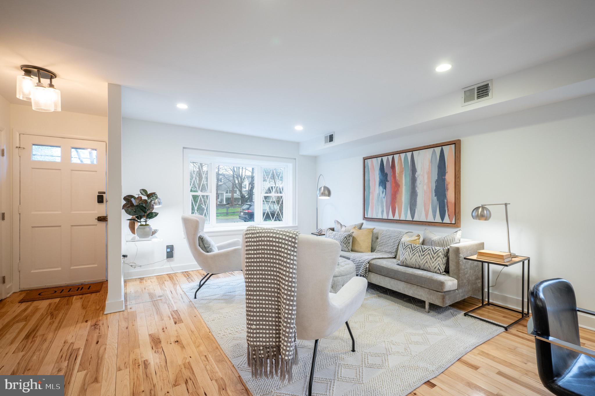 113 E Windsor Ave #C