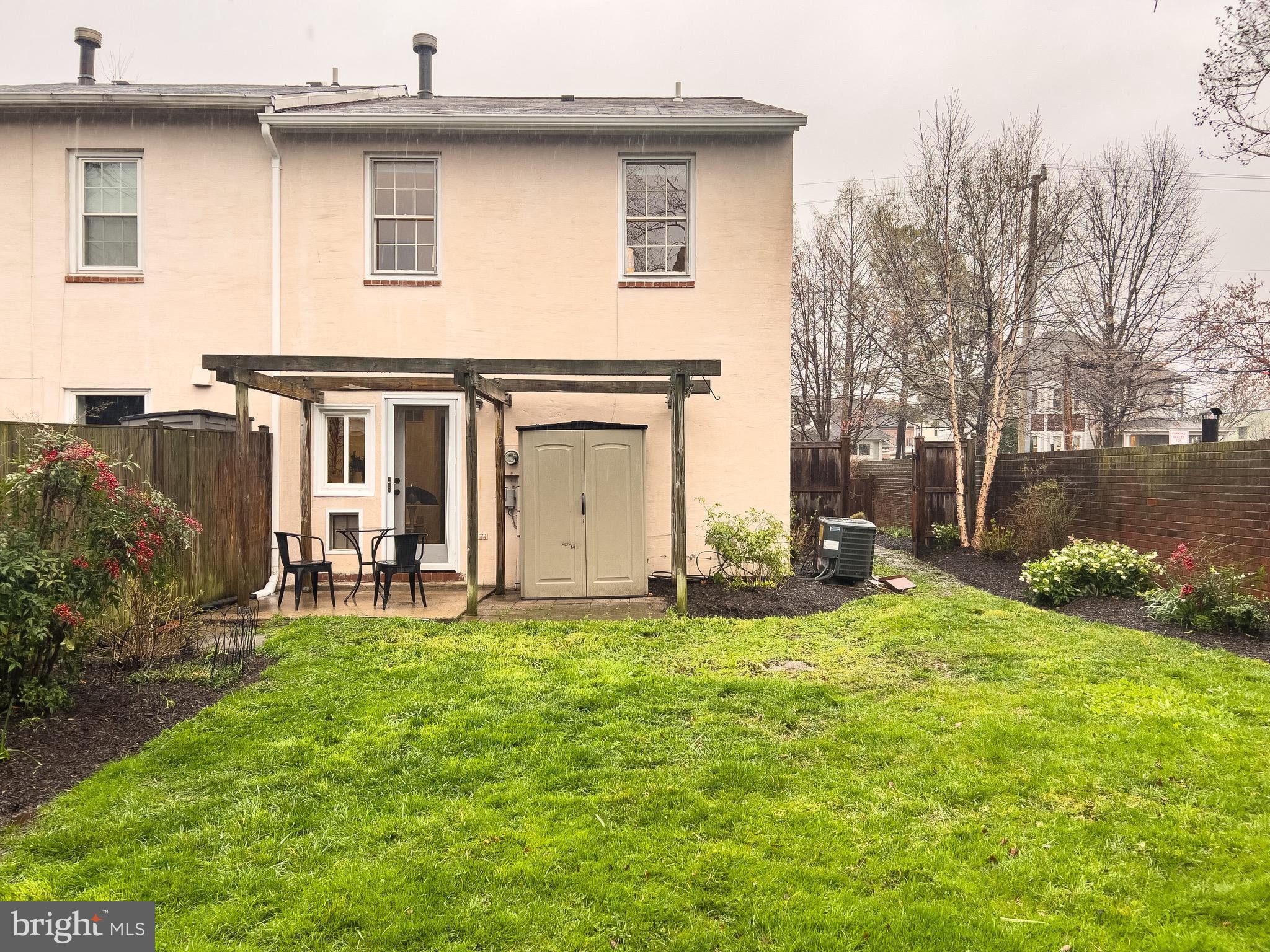 113 E Windsor Ave #C