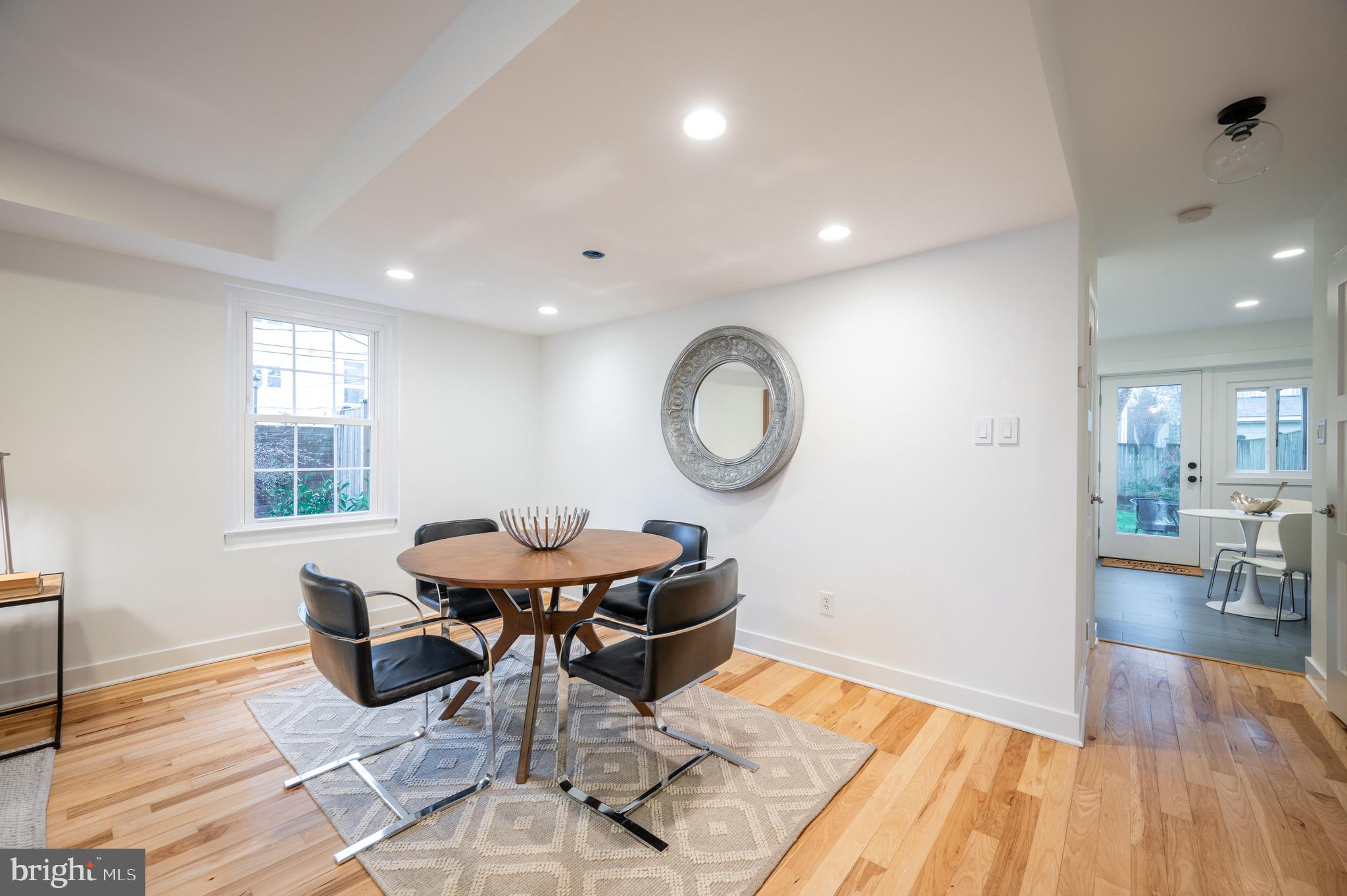 113 E Windsor Ave #C