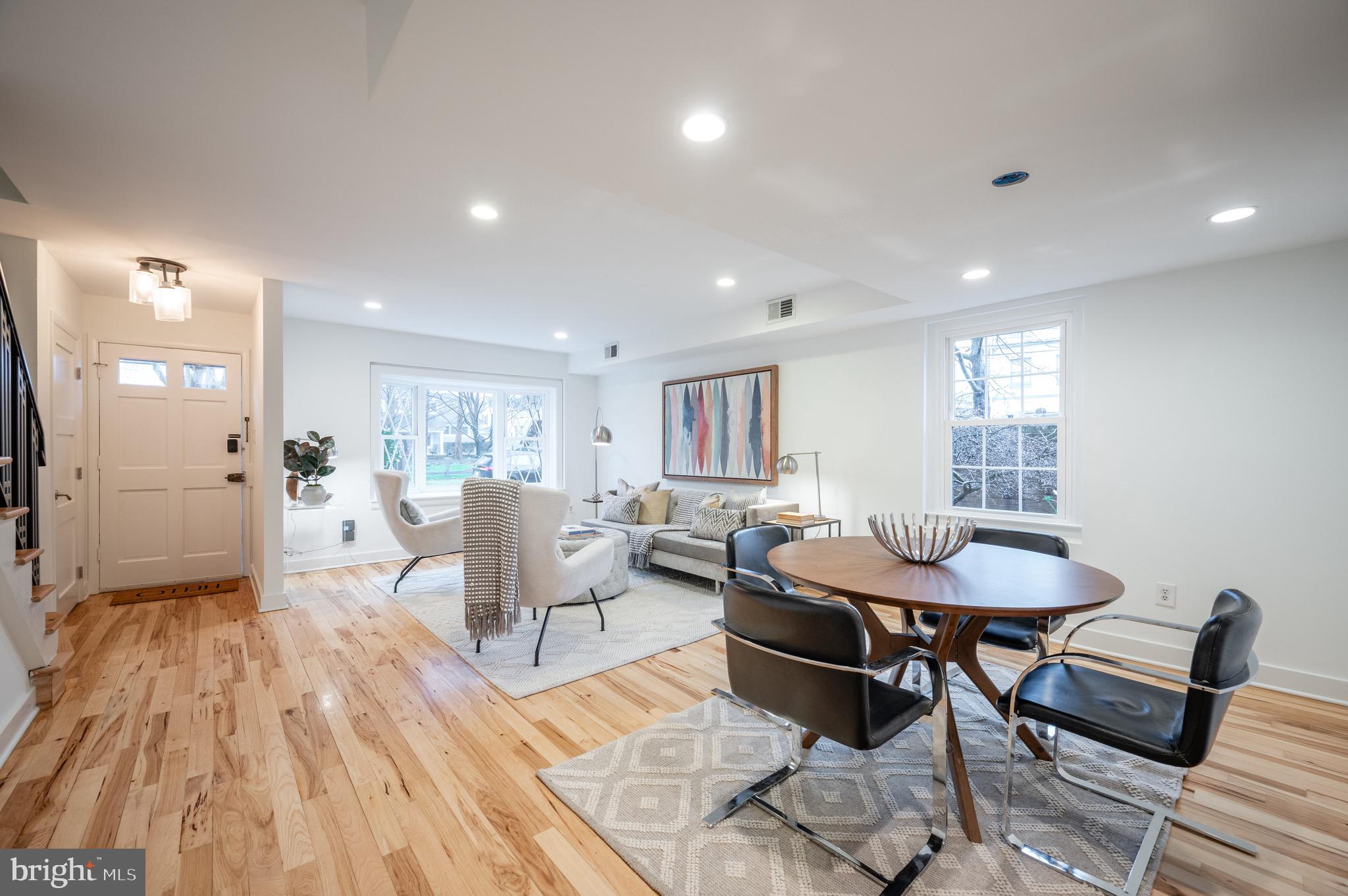 113 E Windsor Ave #C