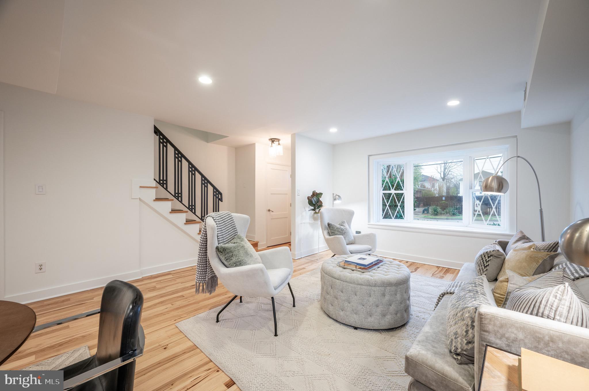 113 E Windsor Ave #C