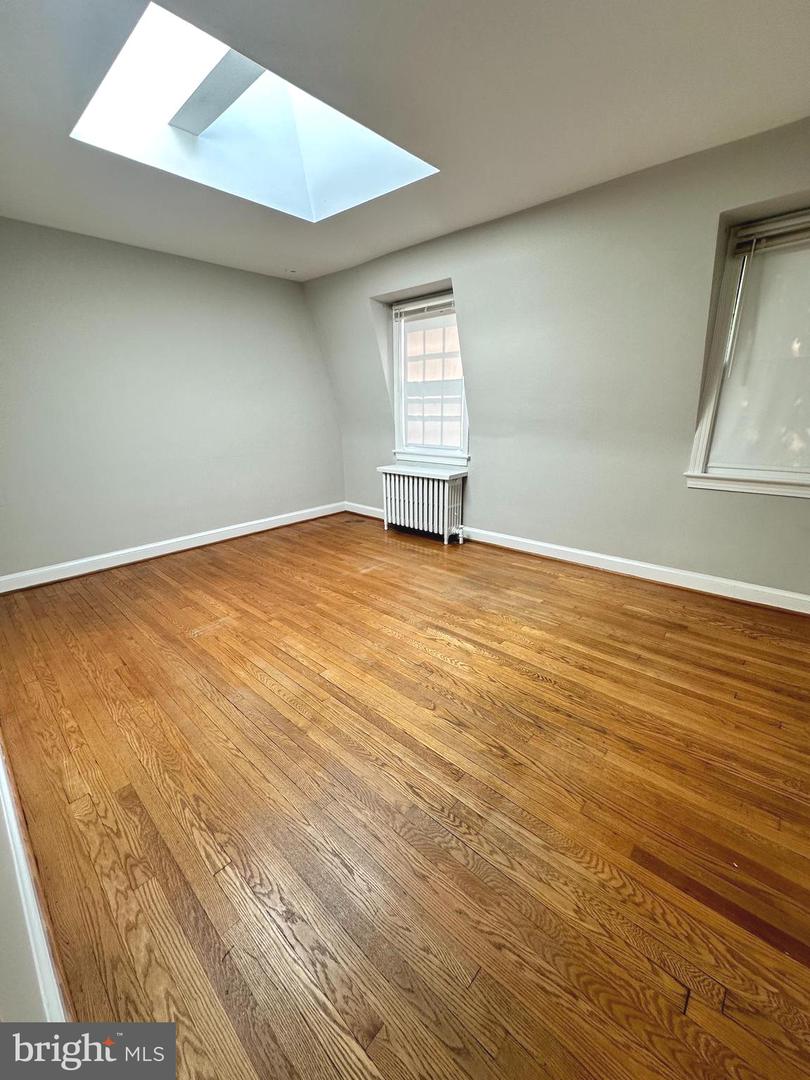 313 Commonwealth Ave