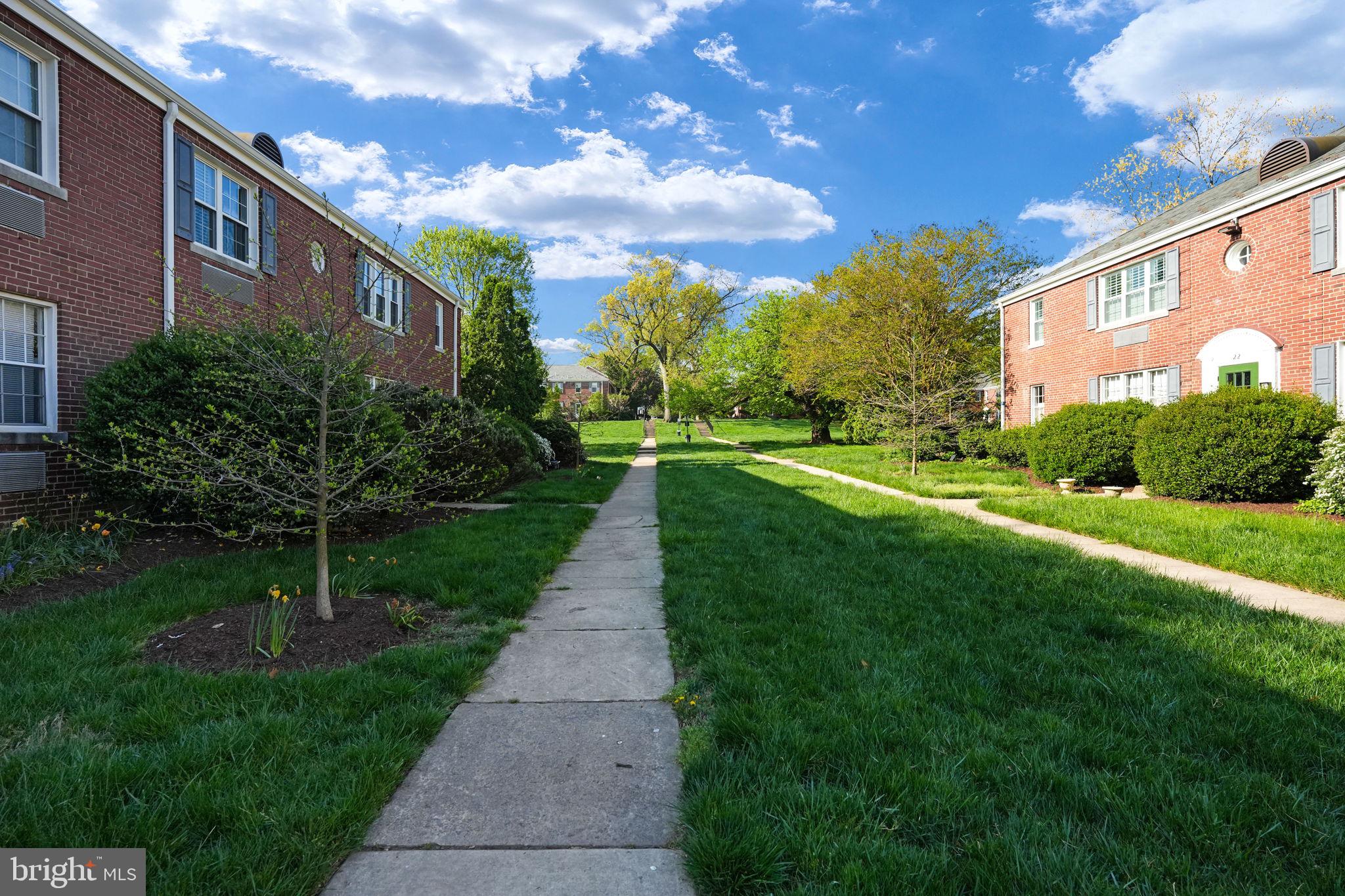 24 Auburn Ct #D