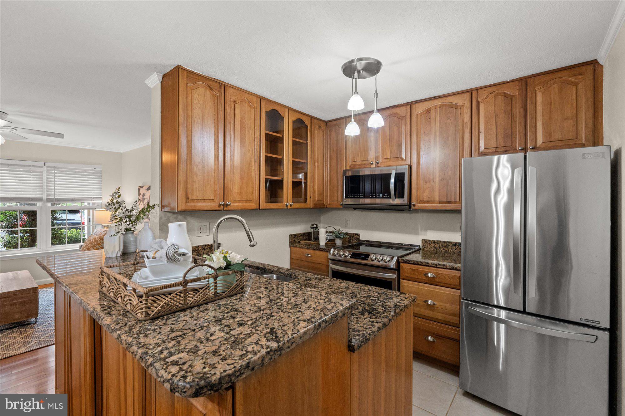 3304 Wyndham Cir #138