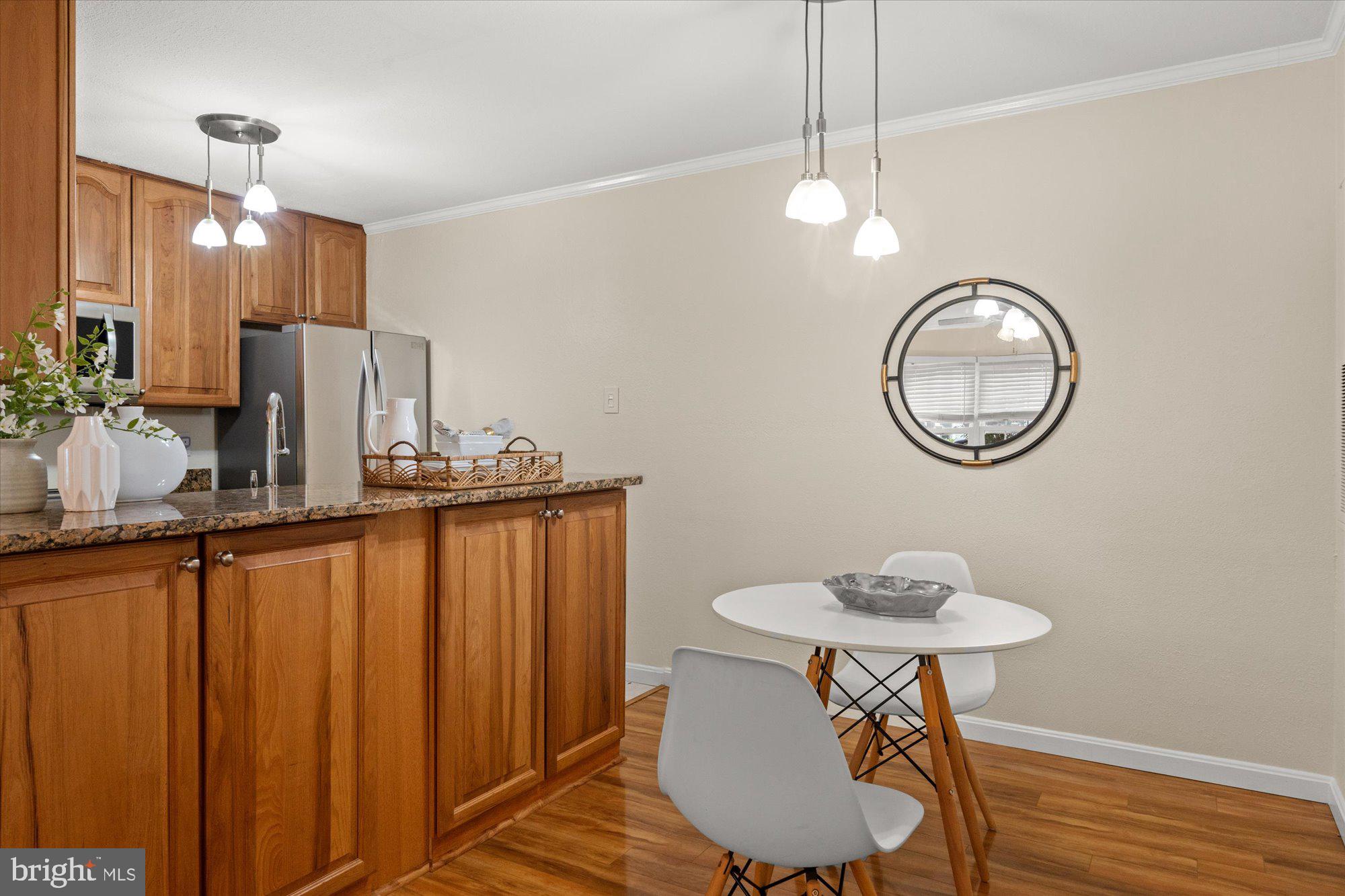 3304 Wyndham Cir #138