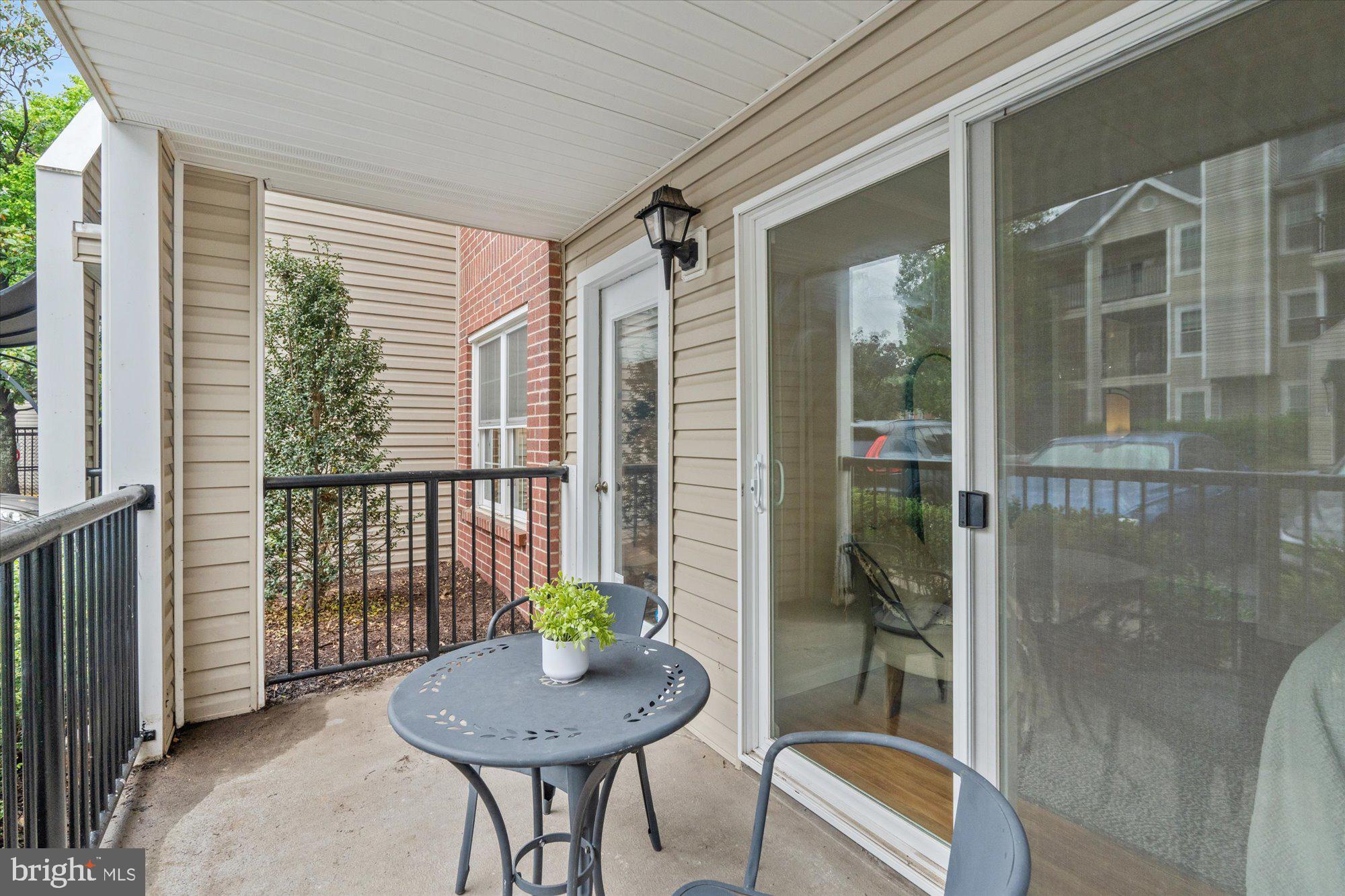 3304 Wyndham Cir #138