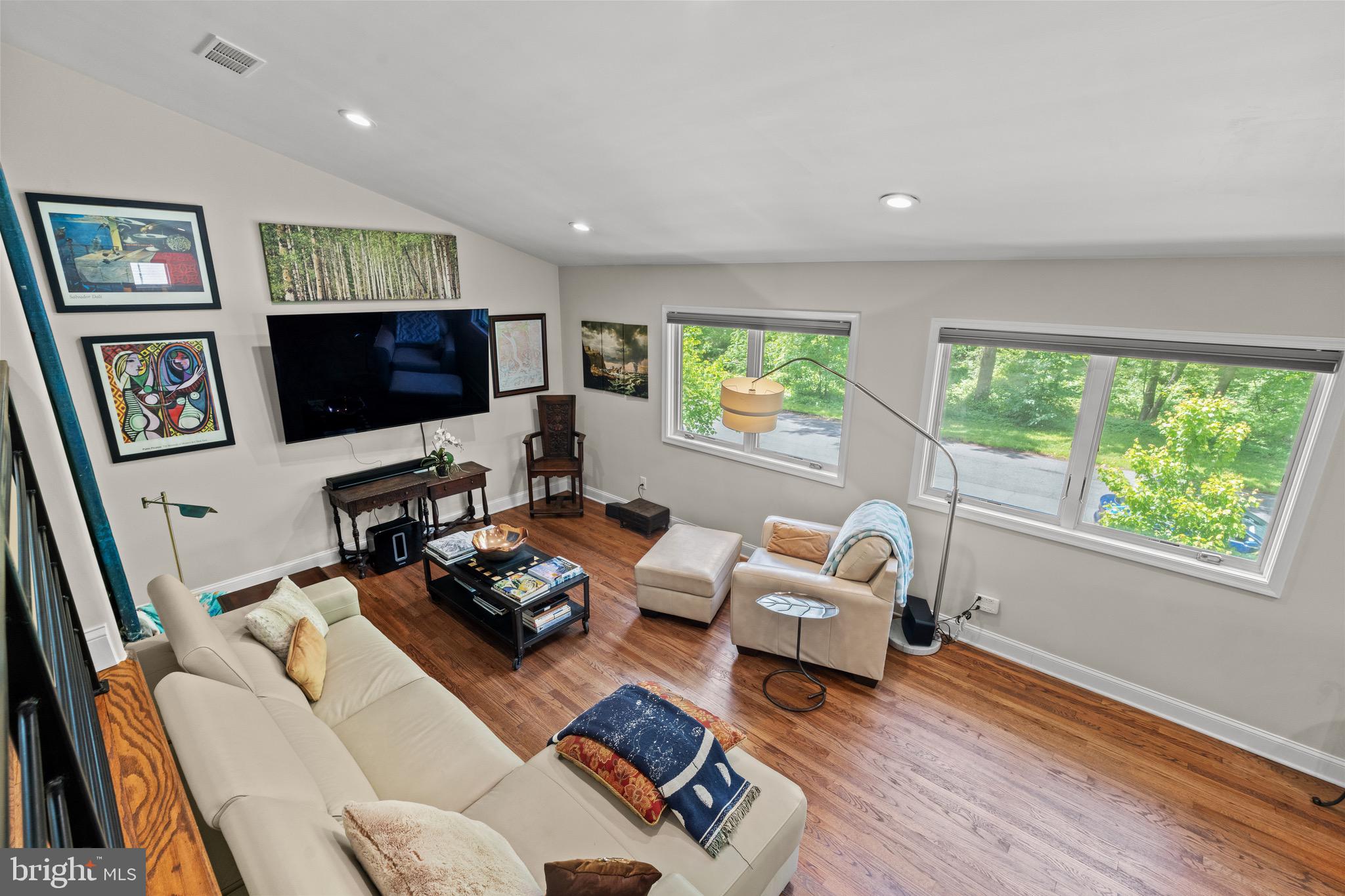 815 E Timber Branch Pkwy
