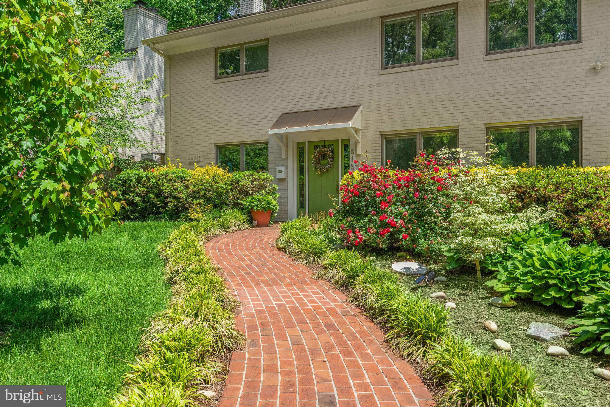 815 E Timber Branch Pkwy