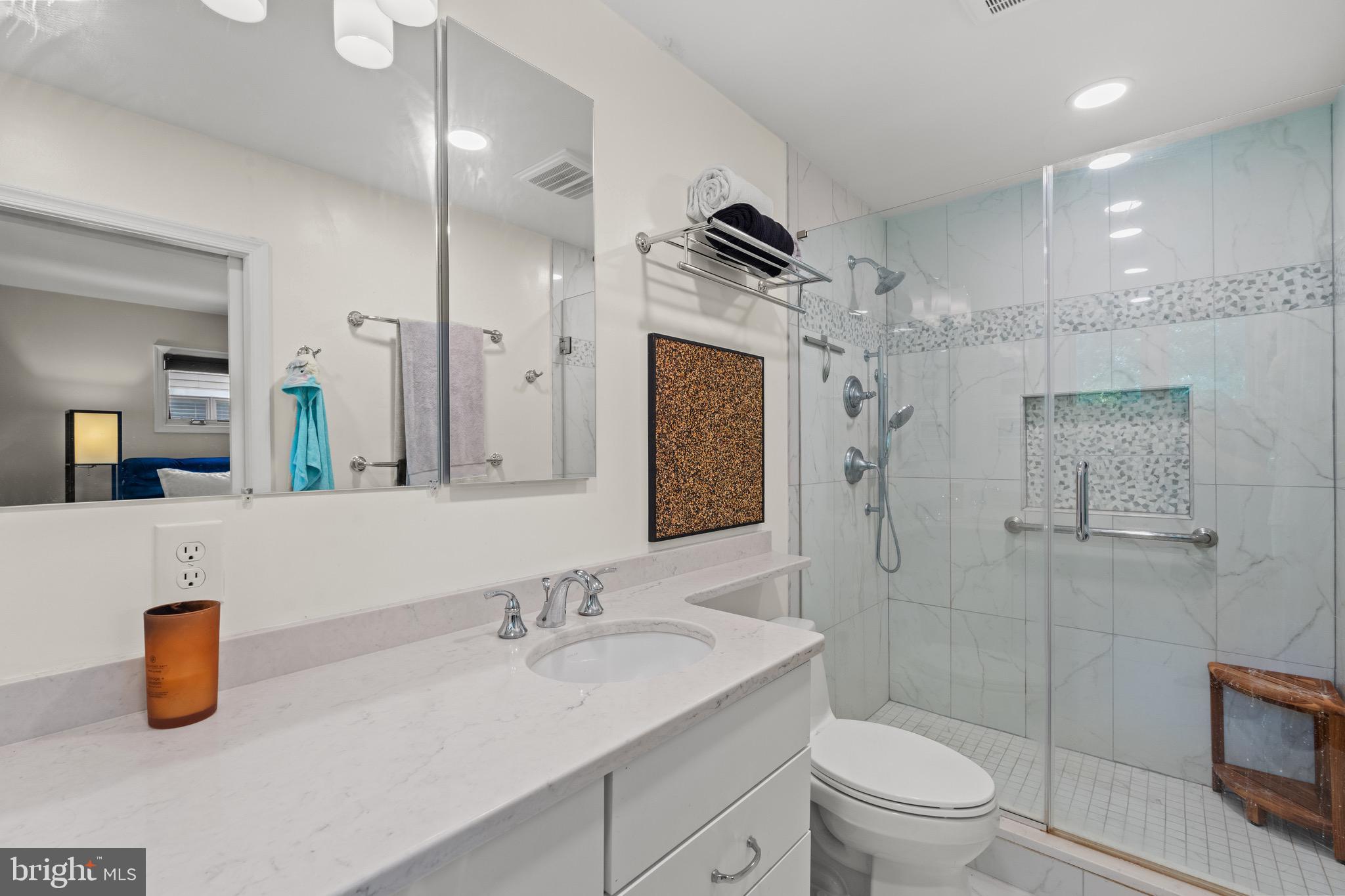815 E Timber Branch Pkwy