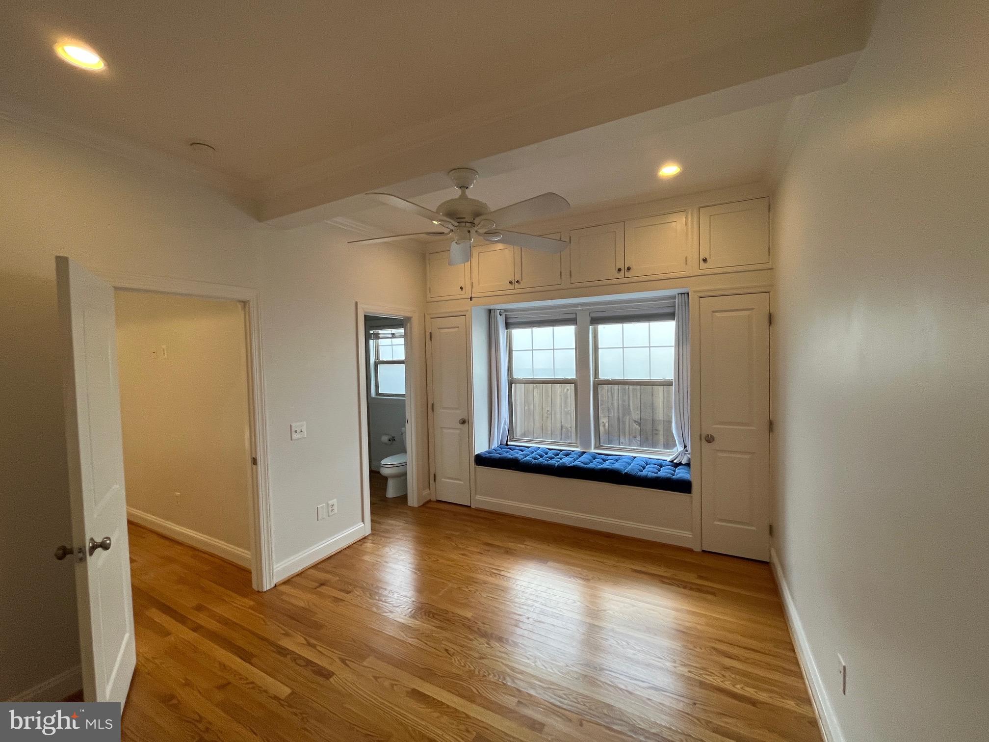 409 E Raymond Ave #4