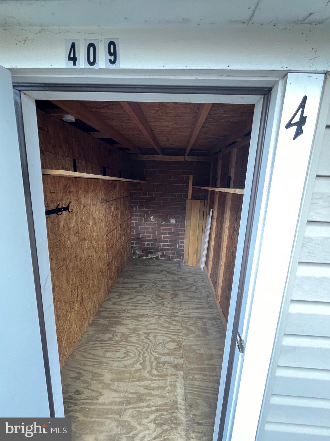 409 E Raymond Ave #4