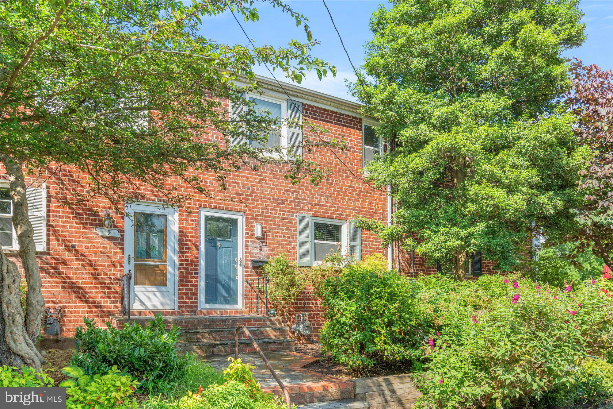 3 Ancell St