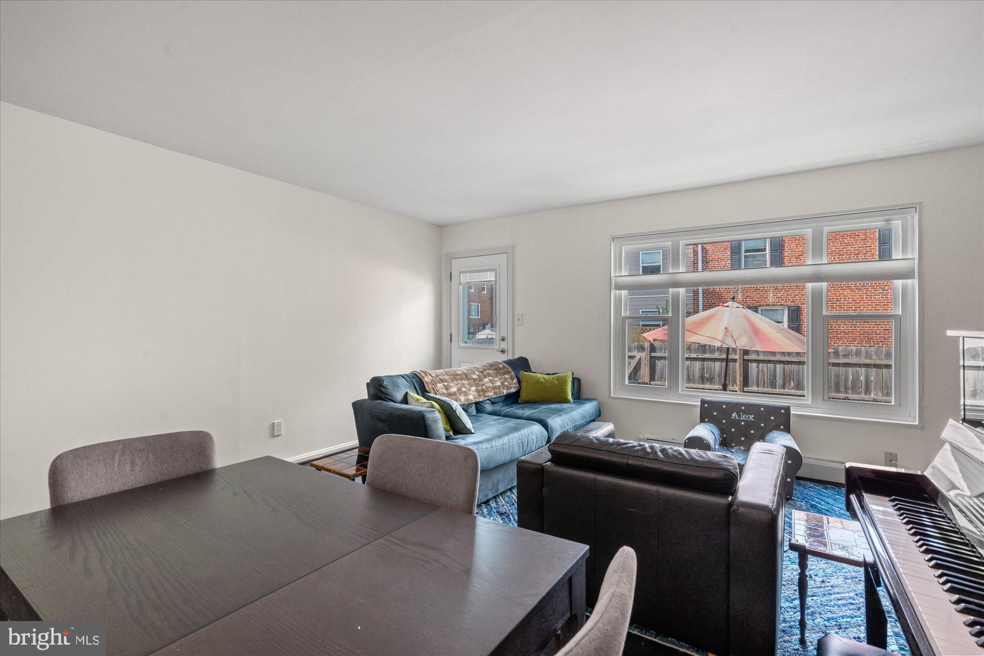 3 Ancell St