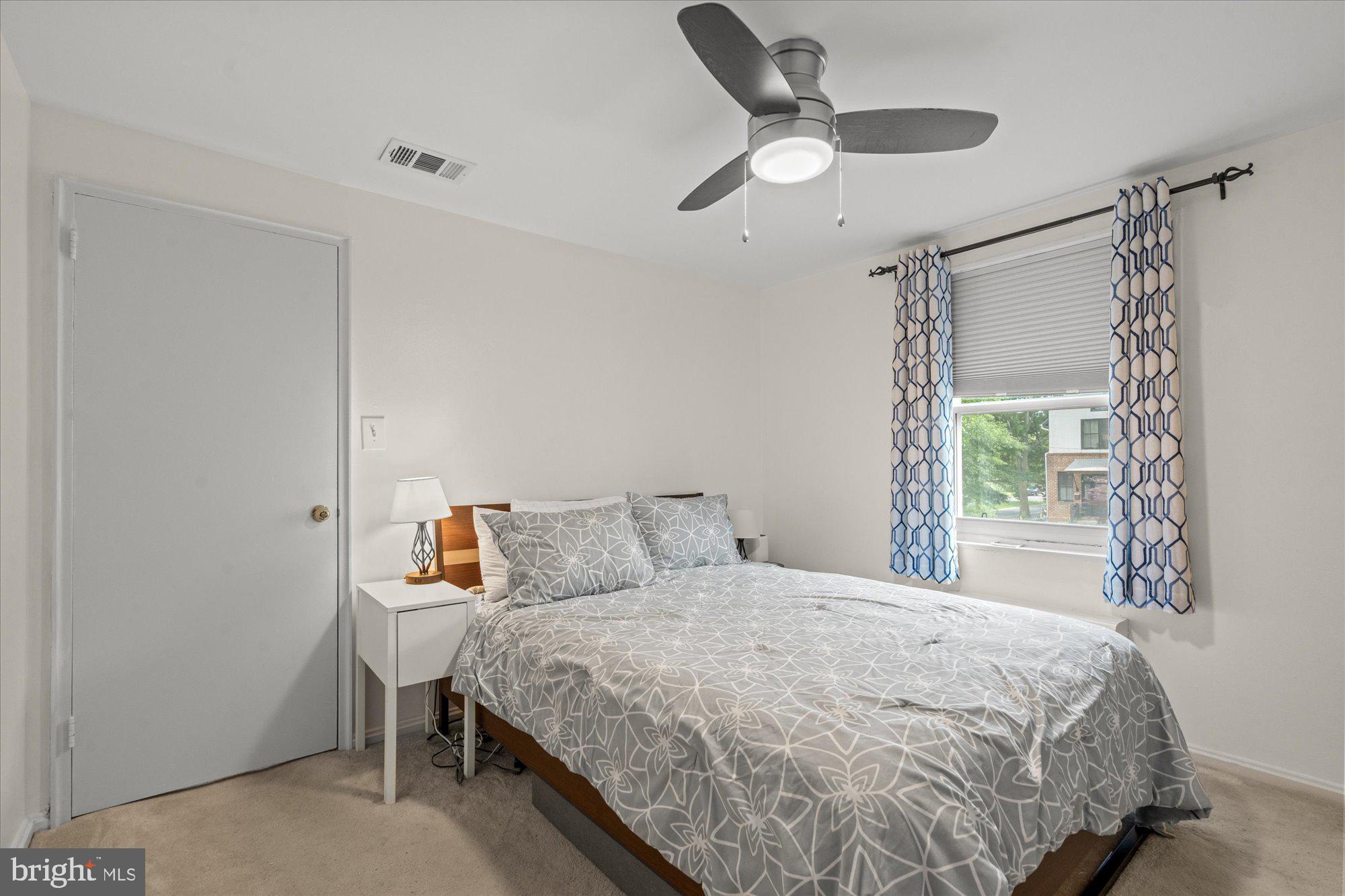 3 Ancell St