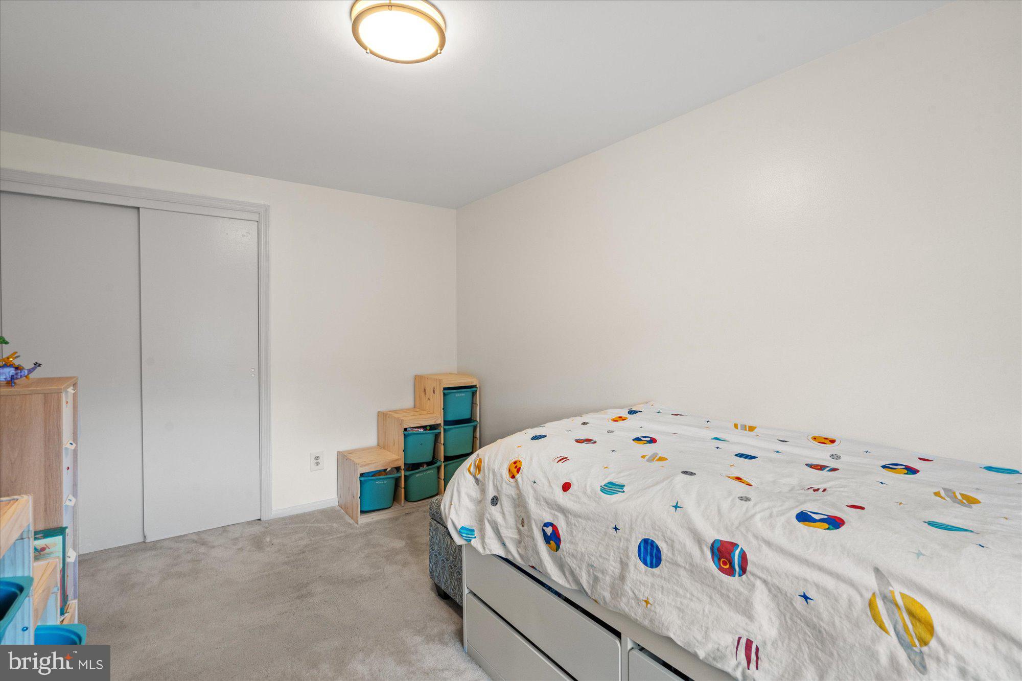 3 Ancell St