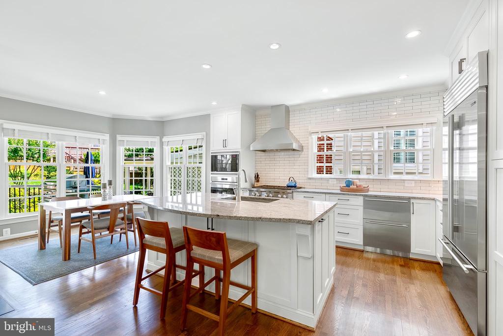 1207 Dartmouth Rd
