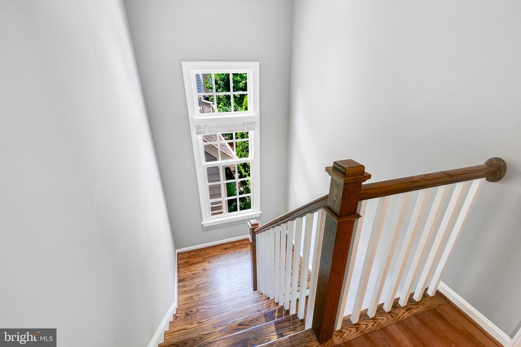 1207 Dartmouth Rd