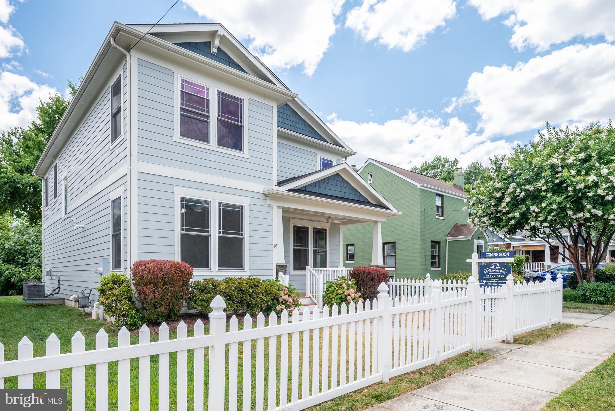 419 E CUSTIS AVE