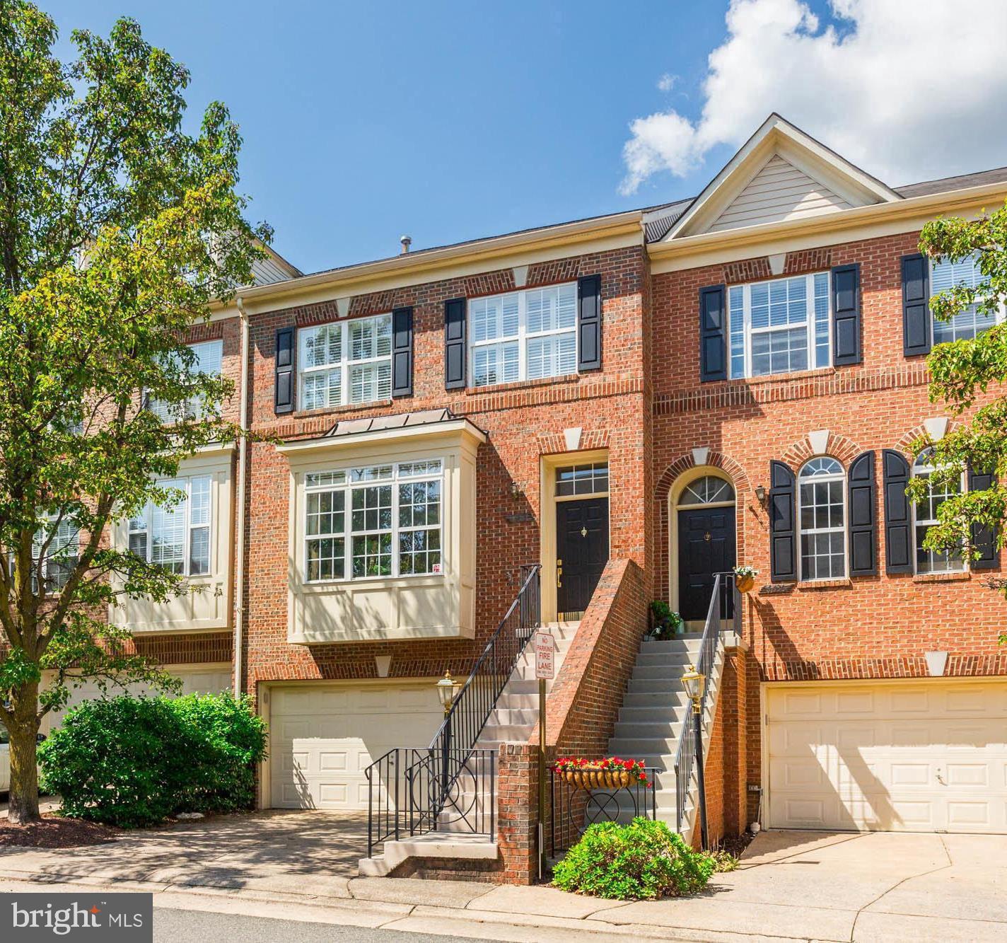 4634 Lambert Dr
