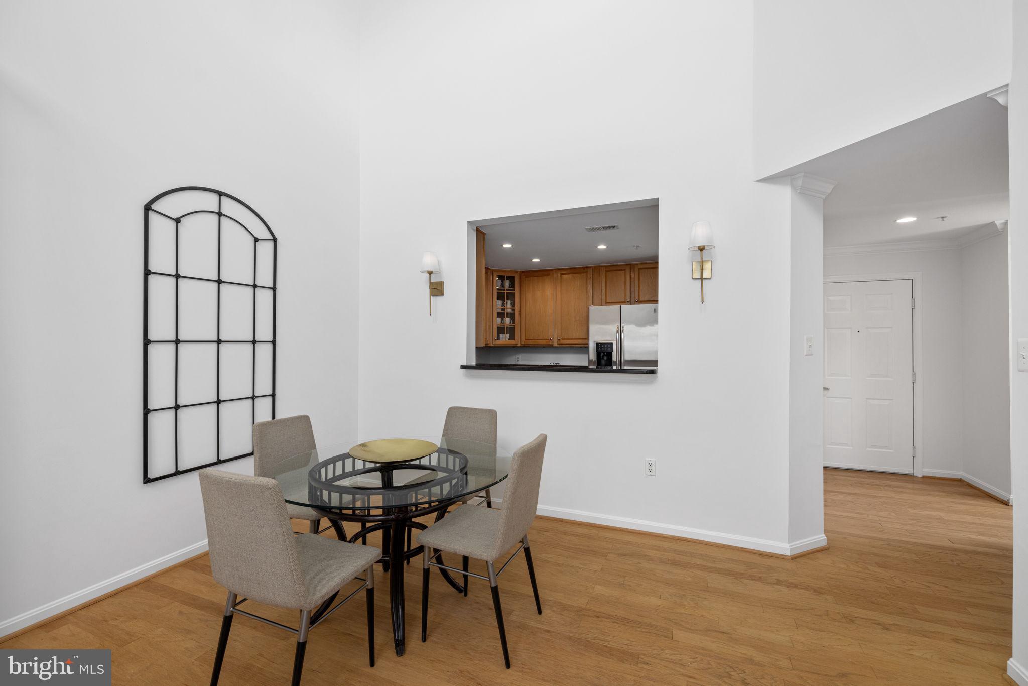 621 N Saint Asaph St #308