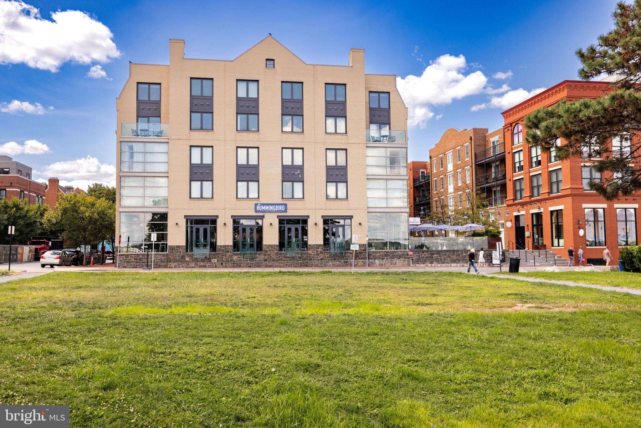 621 N Saint Asaph St #308