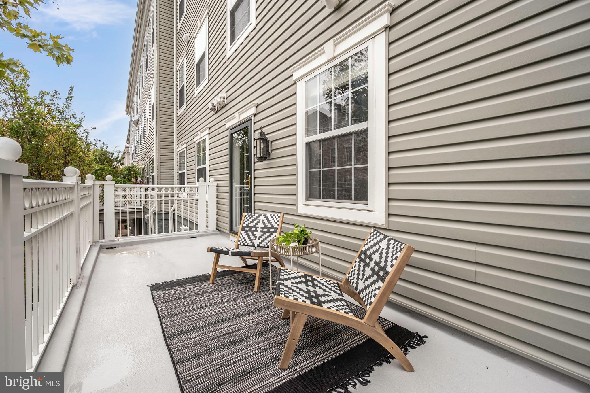 1404 Roundhouse Ln #309