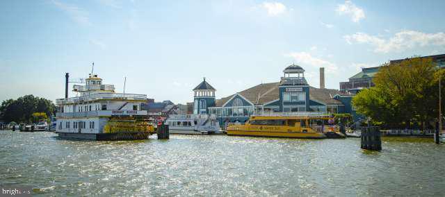 1404 Roundhouse Ln #309